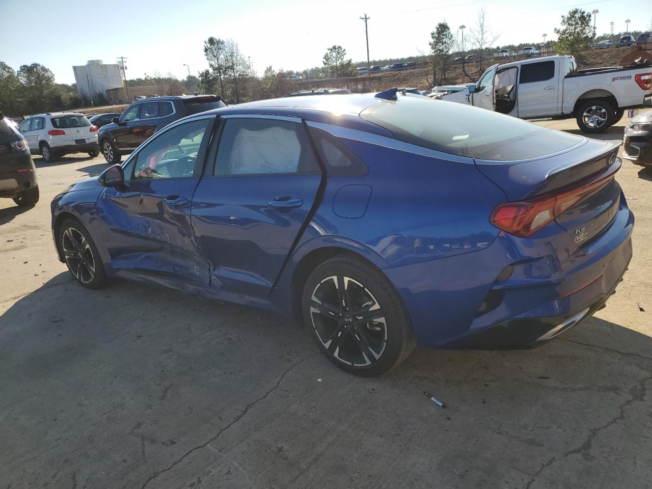 2021 Kia K5 - Image 2
