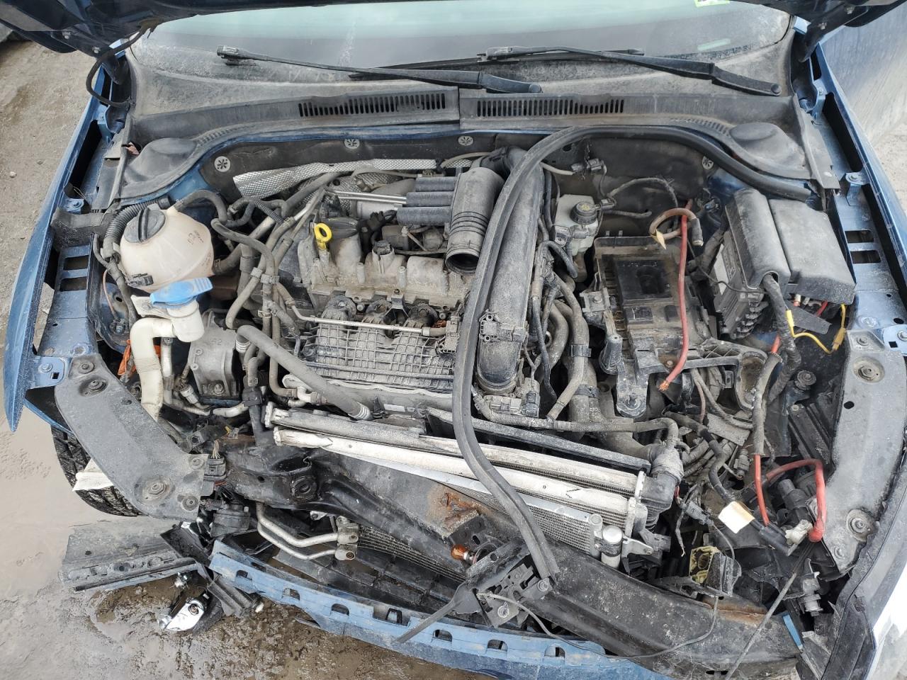 2016 Volkswagen Jetta - Image 11