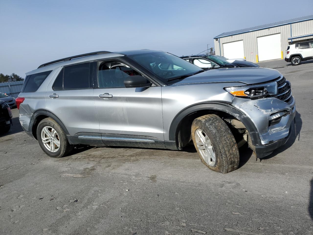 2021 Ford Explorer - Image 4