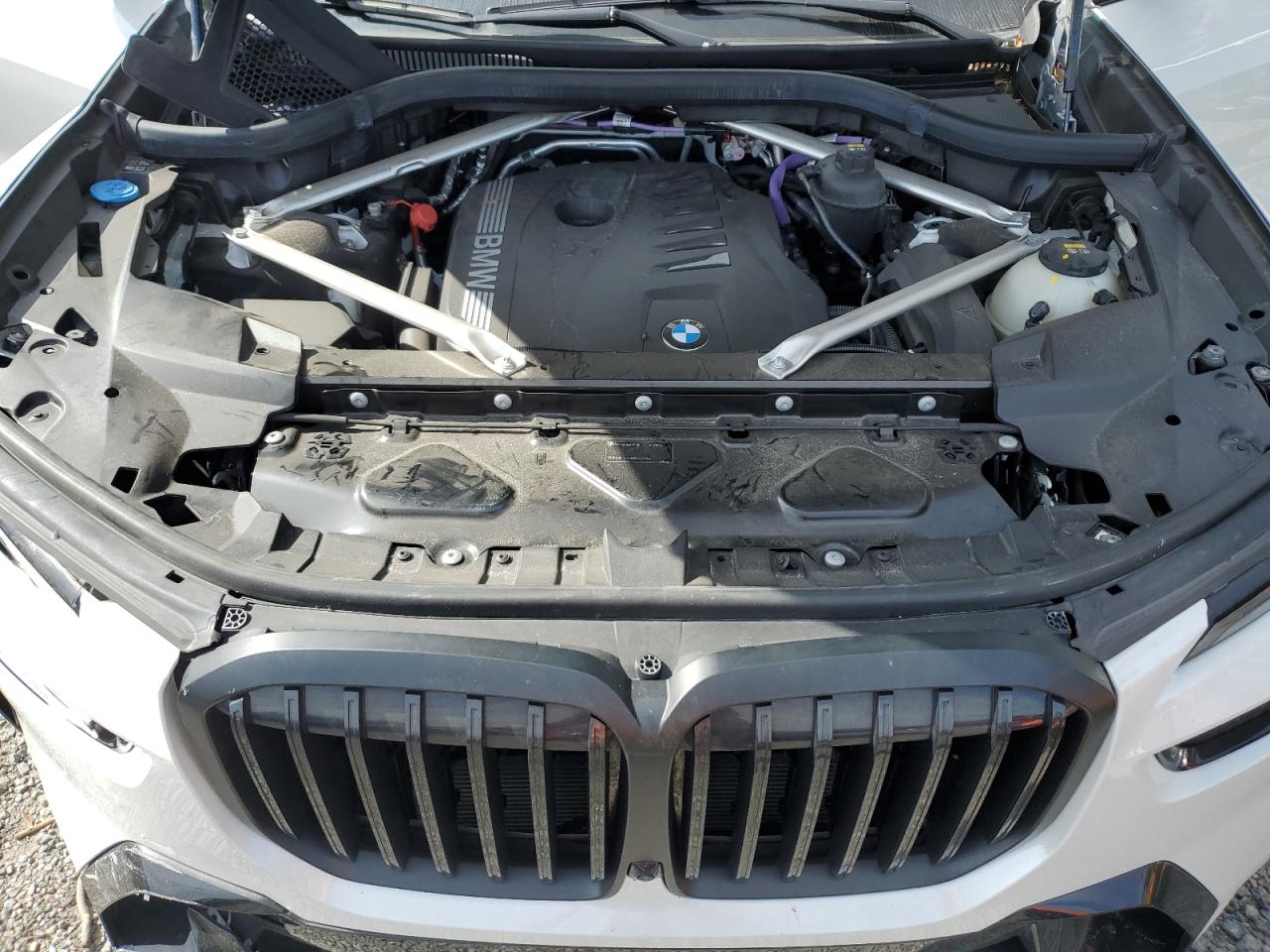 2023 BMW X7 - Image 14