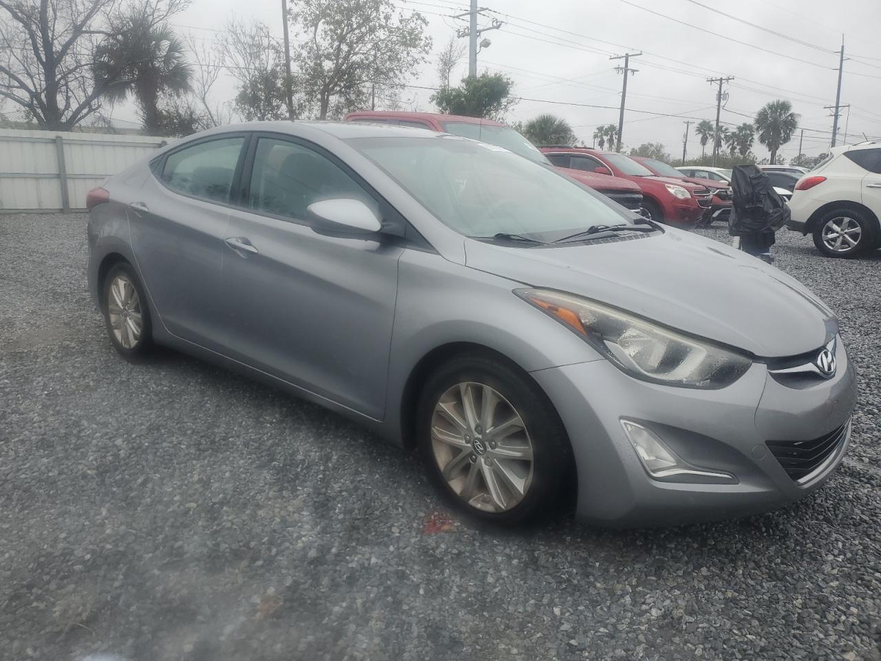 2015 Hyundai Elantra - Image 4