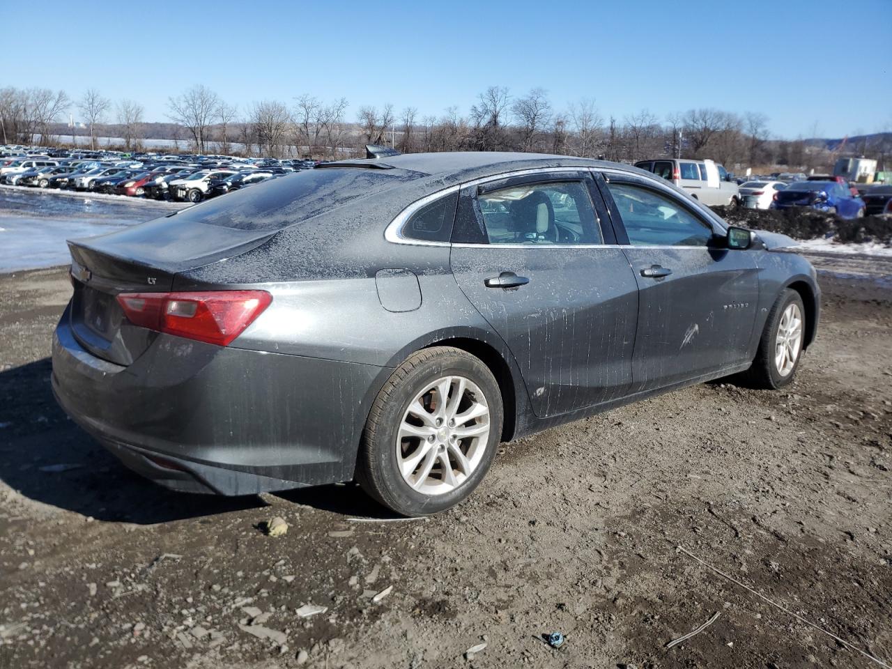 2017 Chevrolet Malibu - Image 3