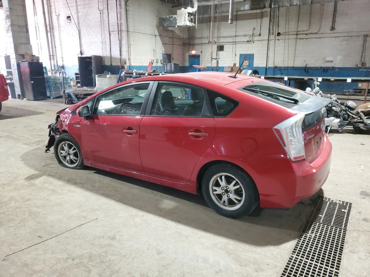 2010 Toyota Prius - Image 2