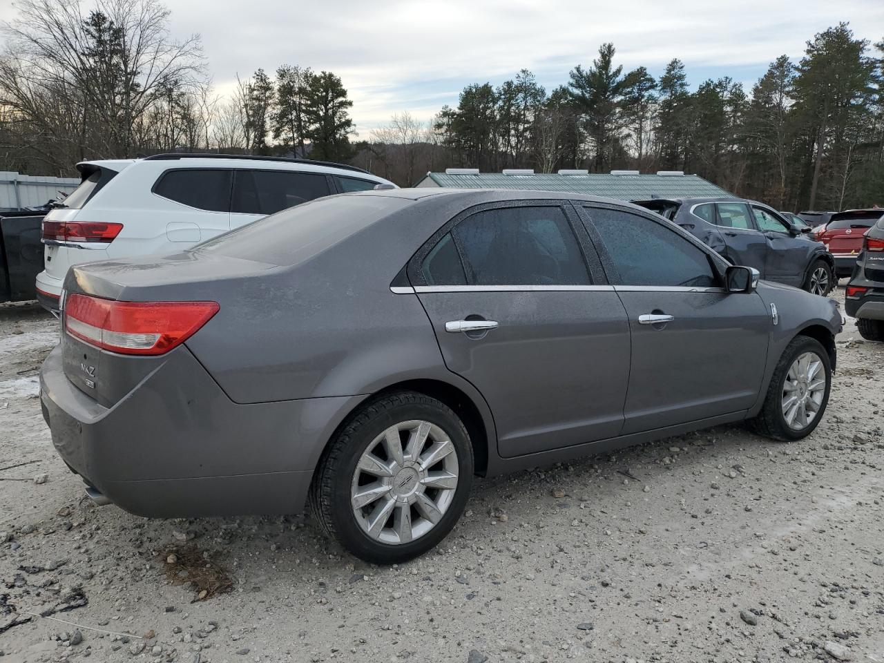 2012 Lincoln MKZ - Image 3