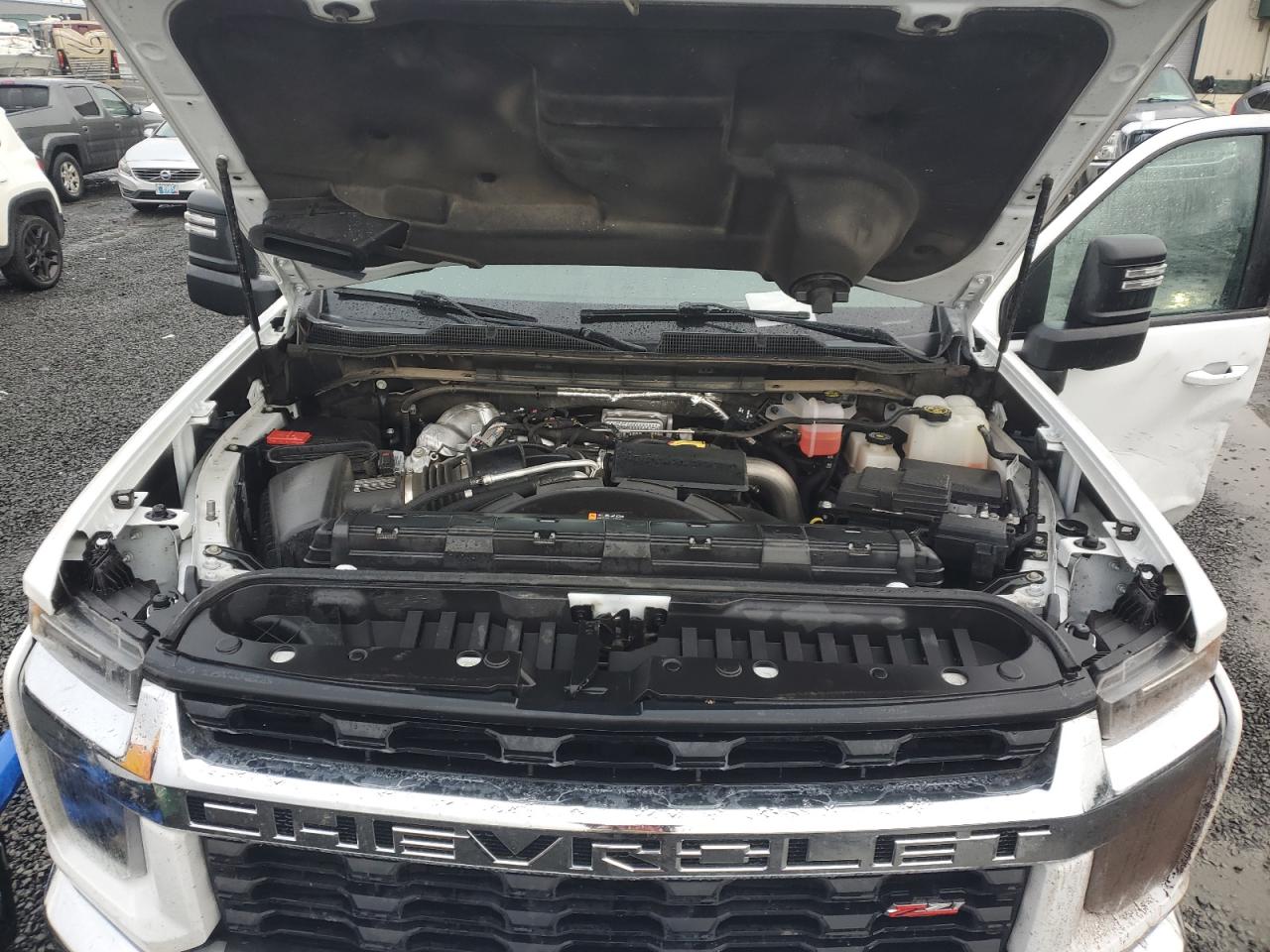 2023 Chevrolet Silverado - Image 11
