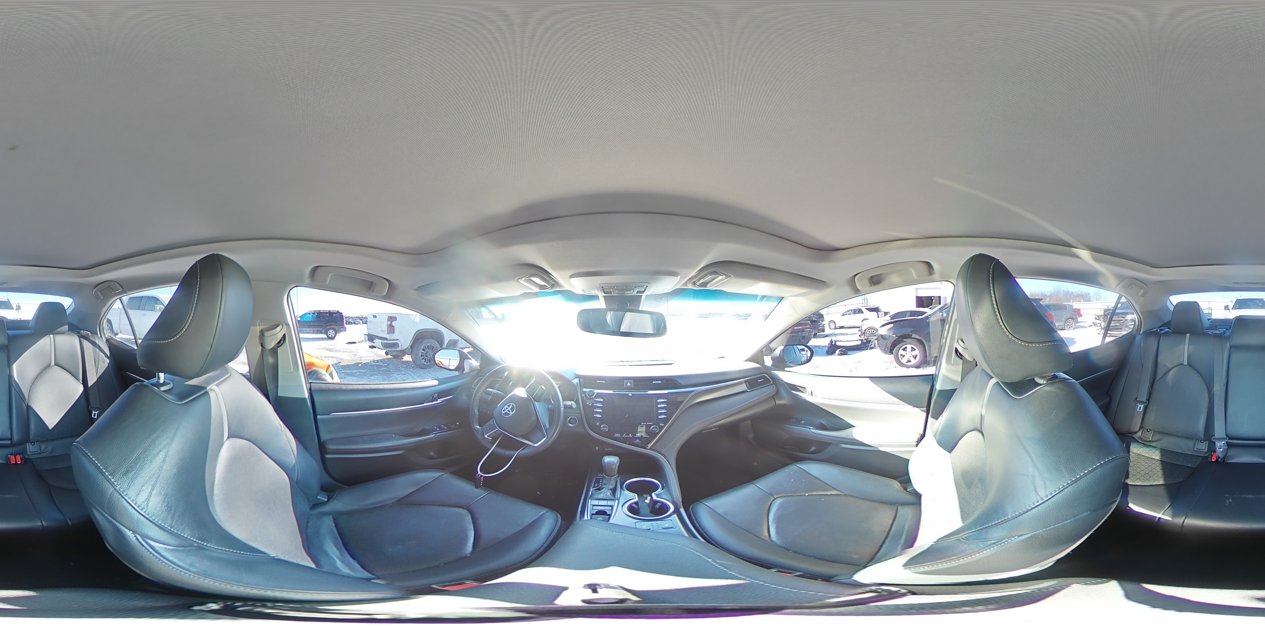 2019 Toyota Camry - Image 13