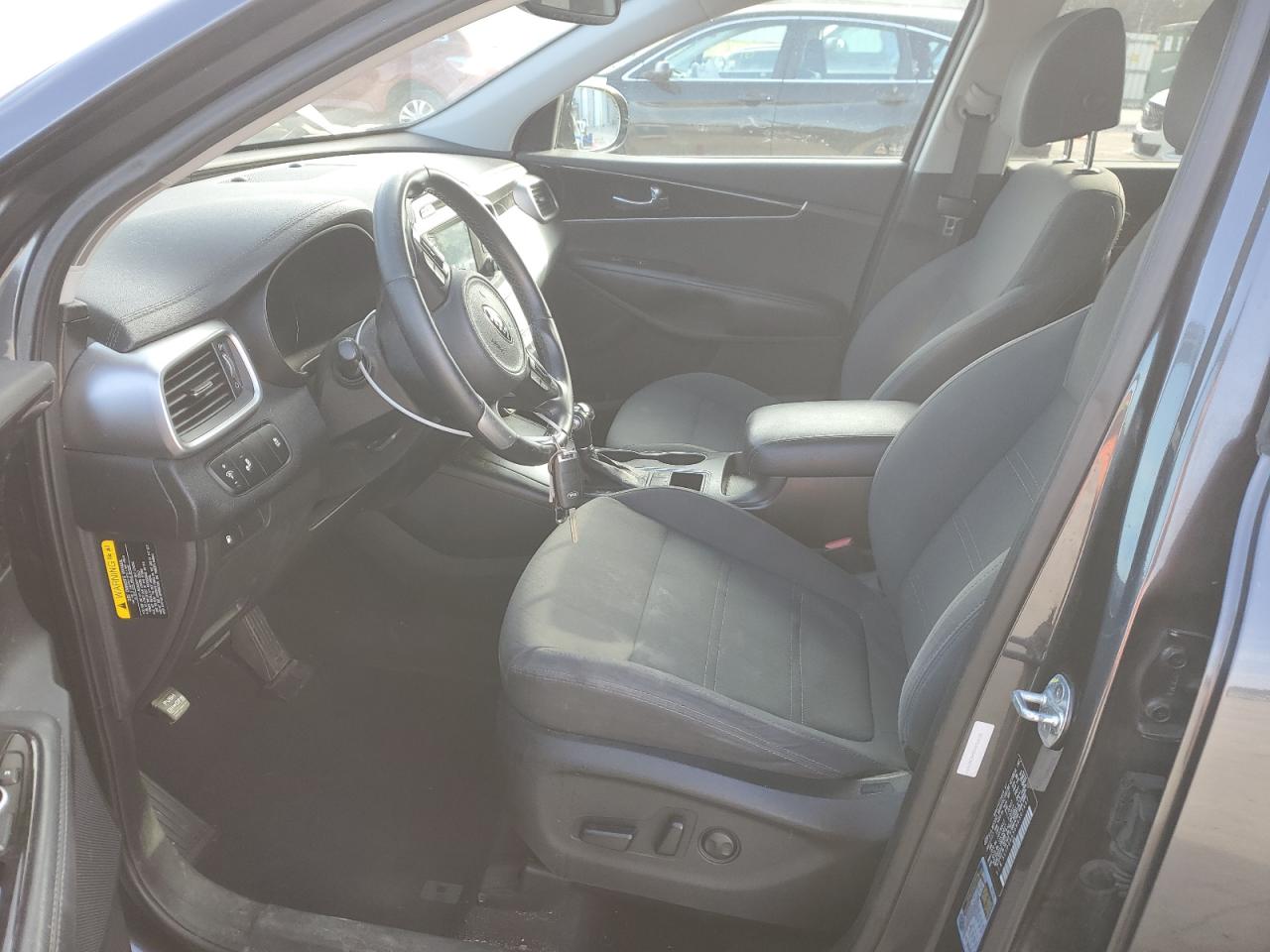 2017 Kia Sorento - Image 7