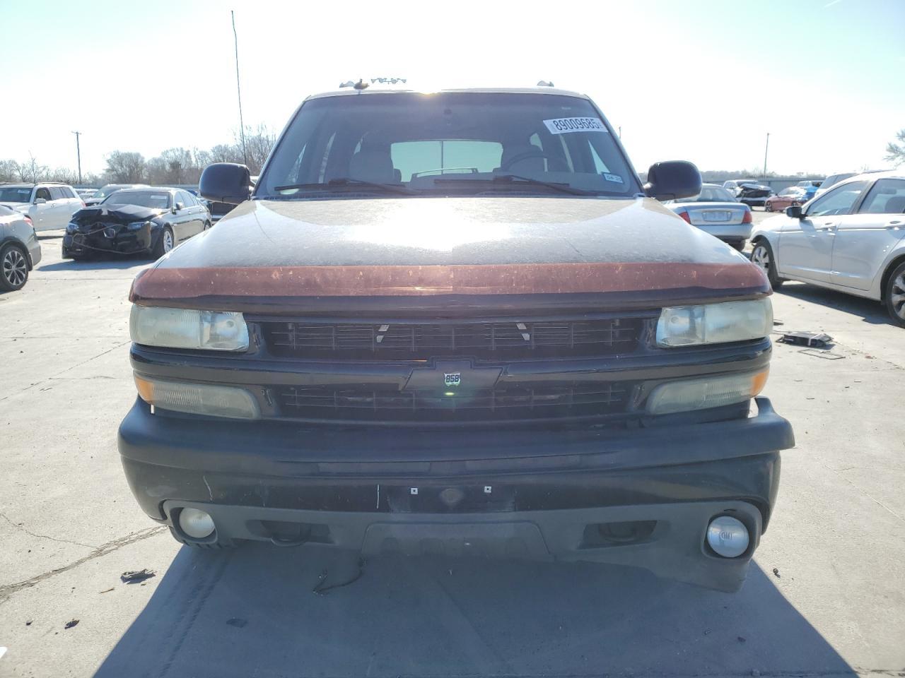 2003 Chevrolet Suburban - Image 5