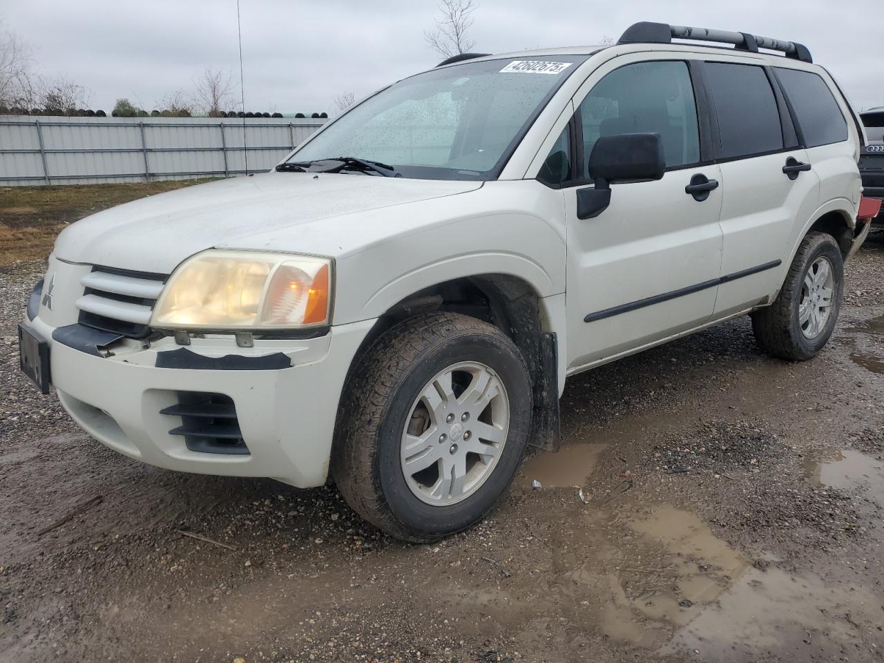 2004 Mitsubishi Endeavor - Image 1