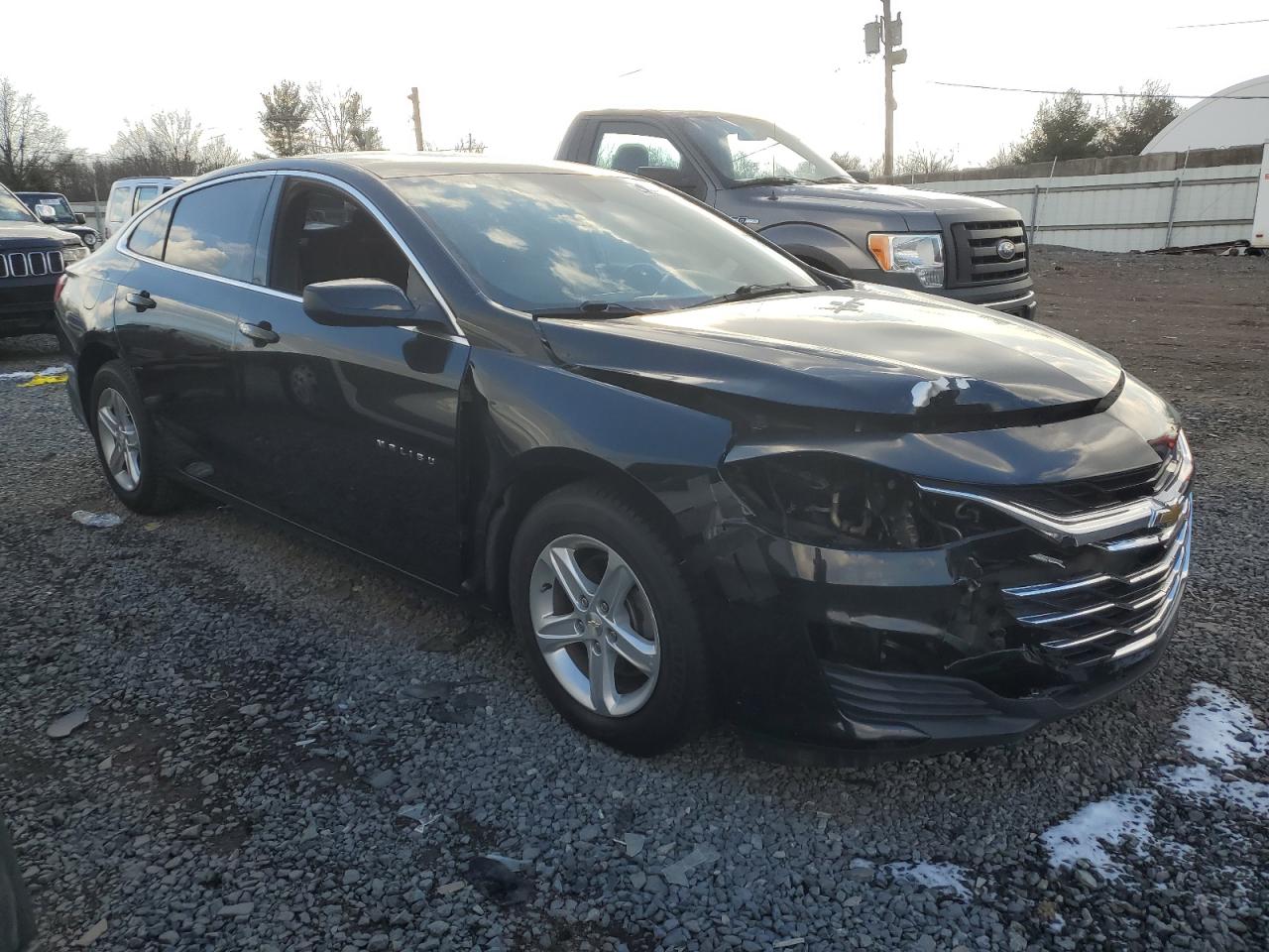 2019 Chevrolet Malibu - Image 4