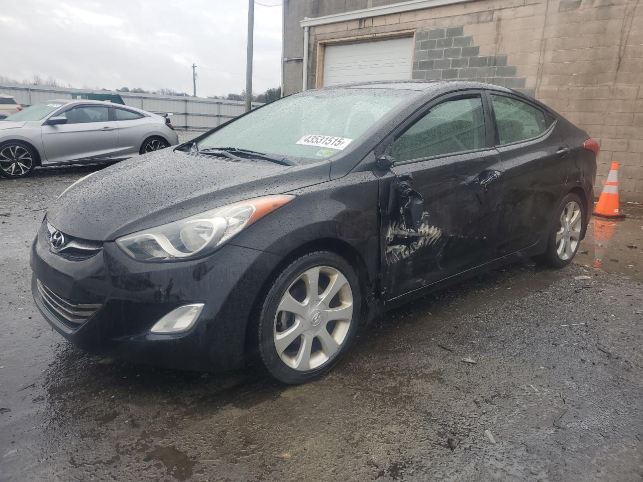 2013 Hyundai Elantra - Image 1