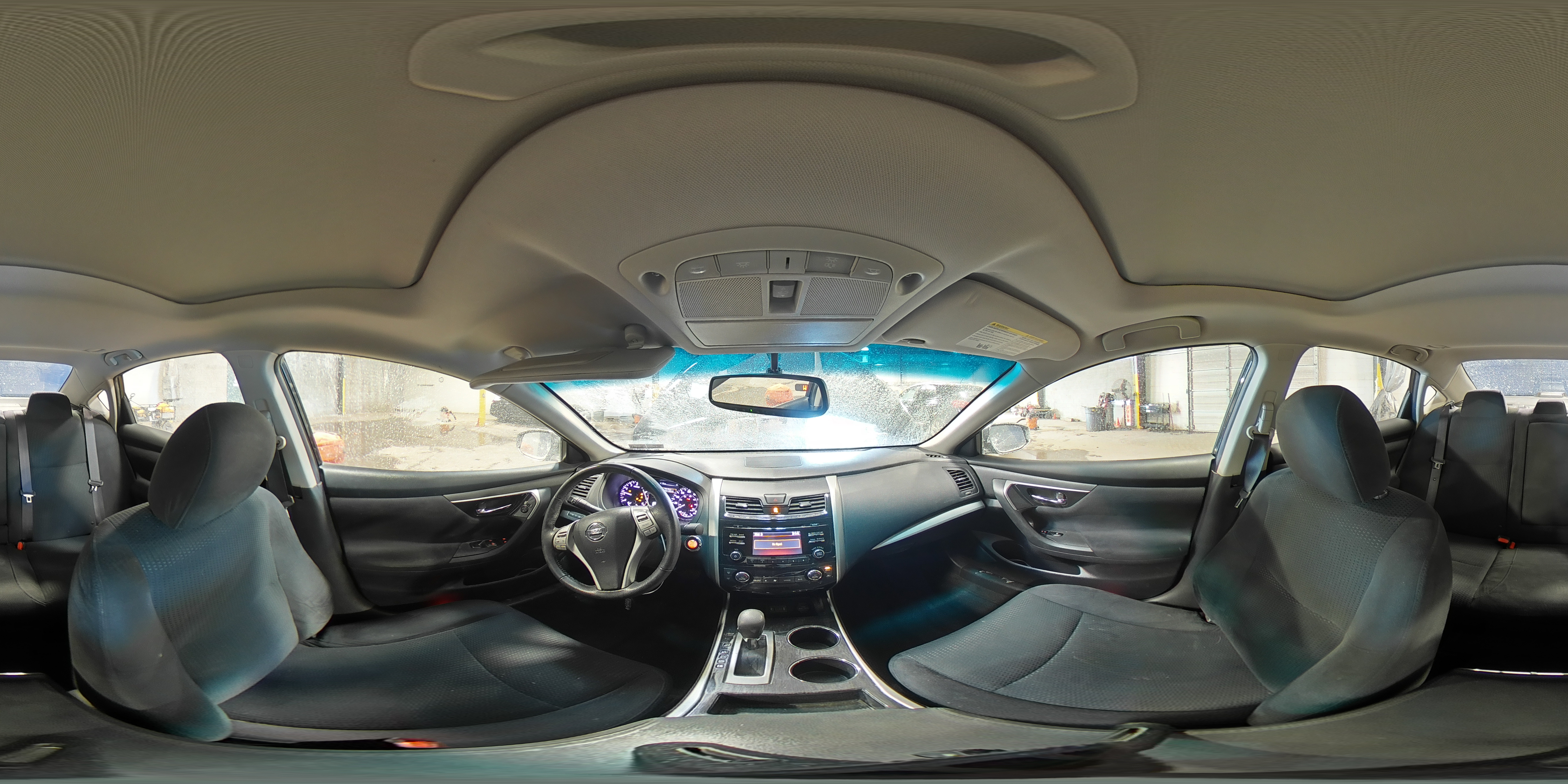 2014 Nissan Altima - Image 14