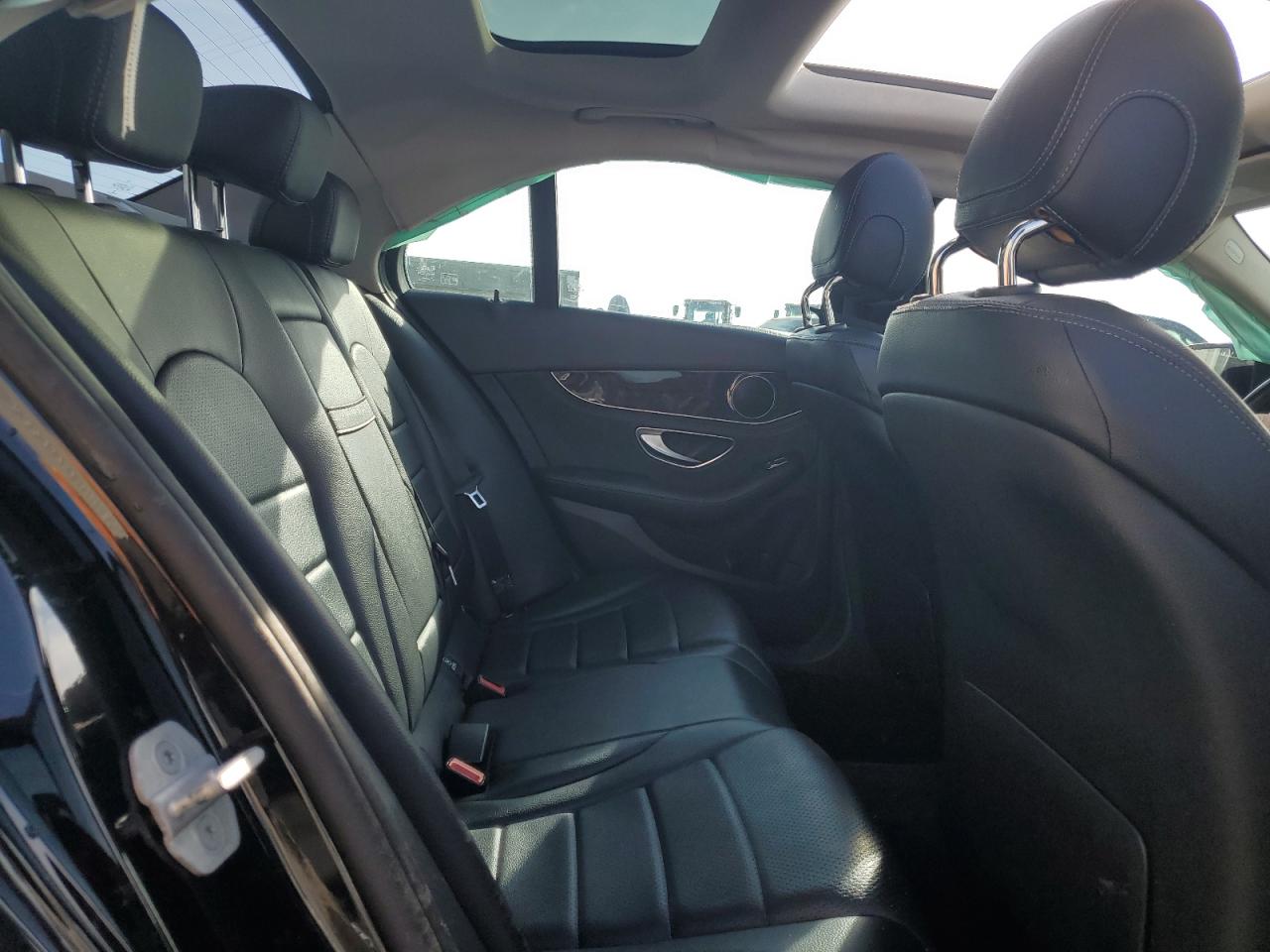 2016 Mercedes-Benz C-klasse - Image 10