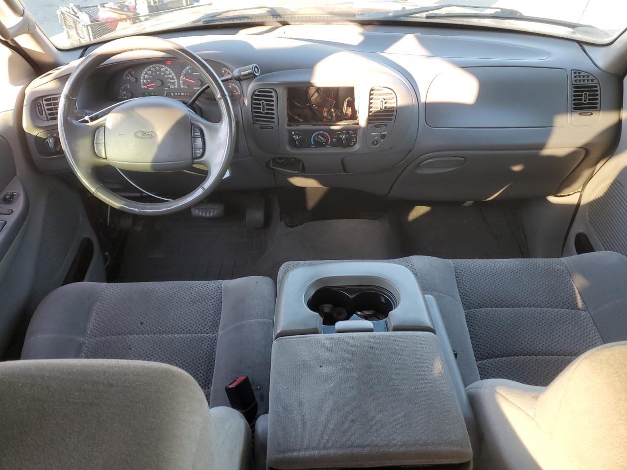 2002 Ford F-150 - Image 8