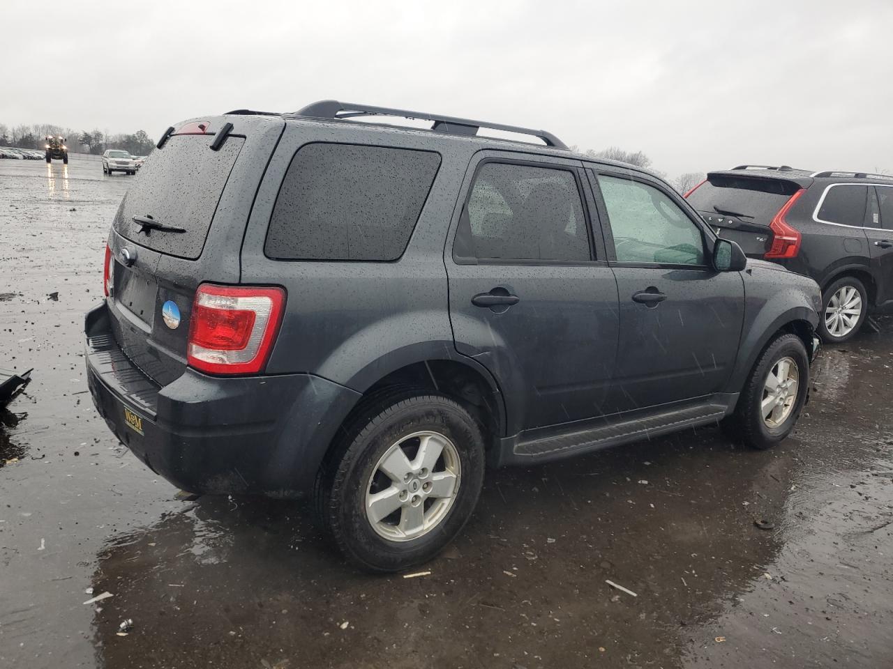 2009 Ford Escape - Image 3