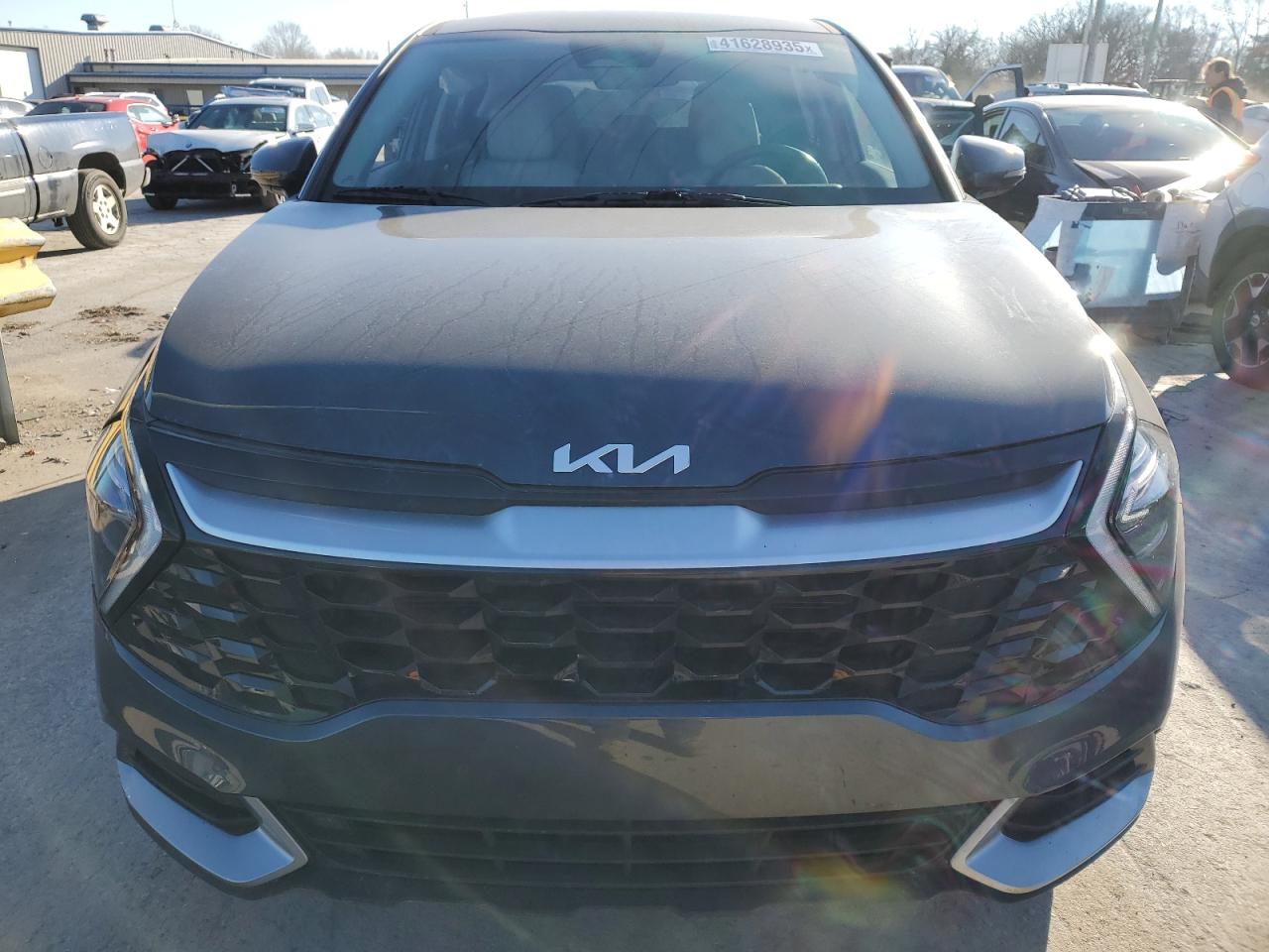 2023 Kia Sportage - Image 5