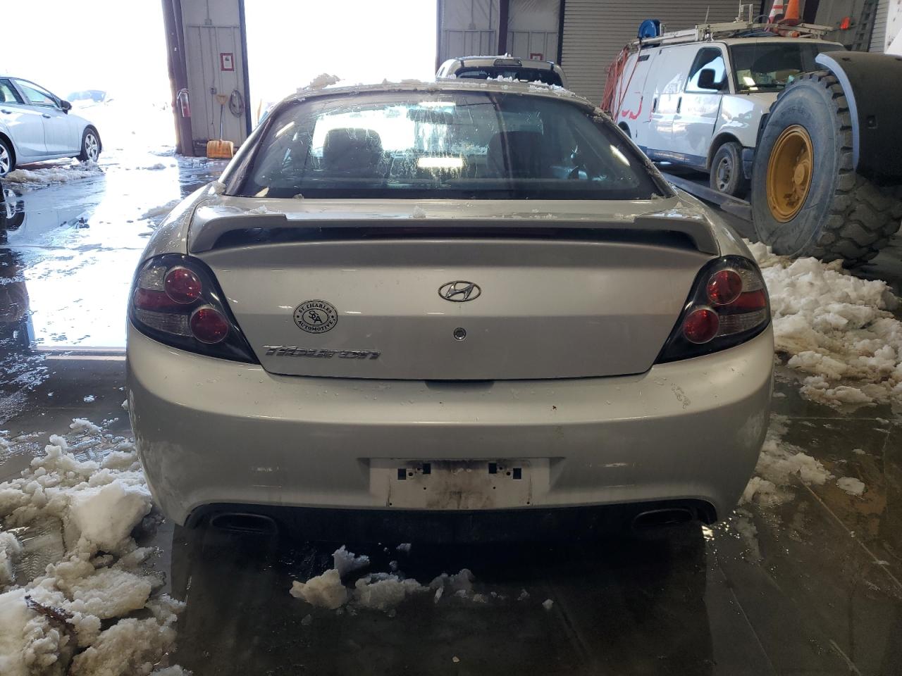 2008 Hyundai Tiburon - Image 6