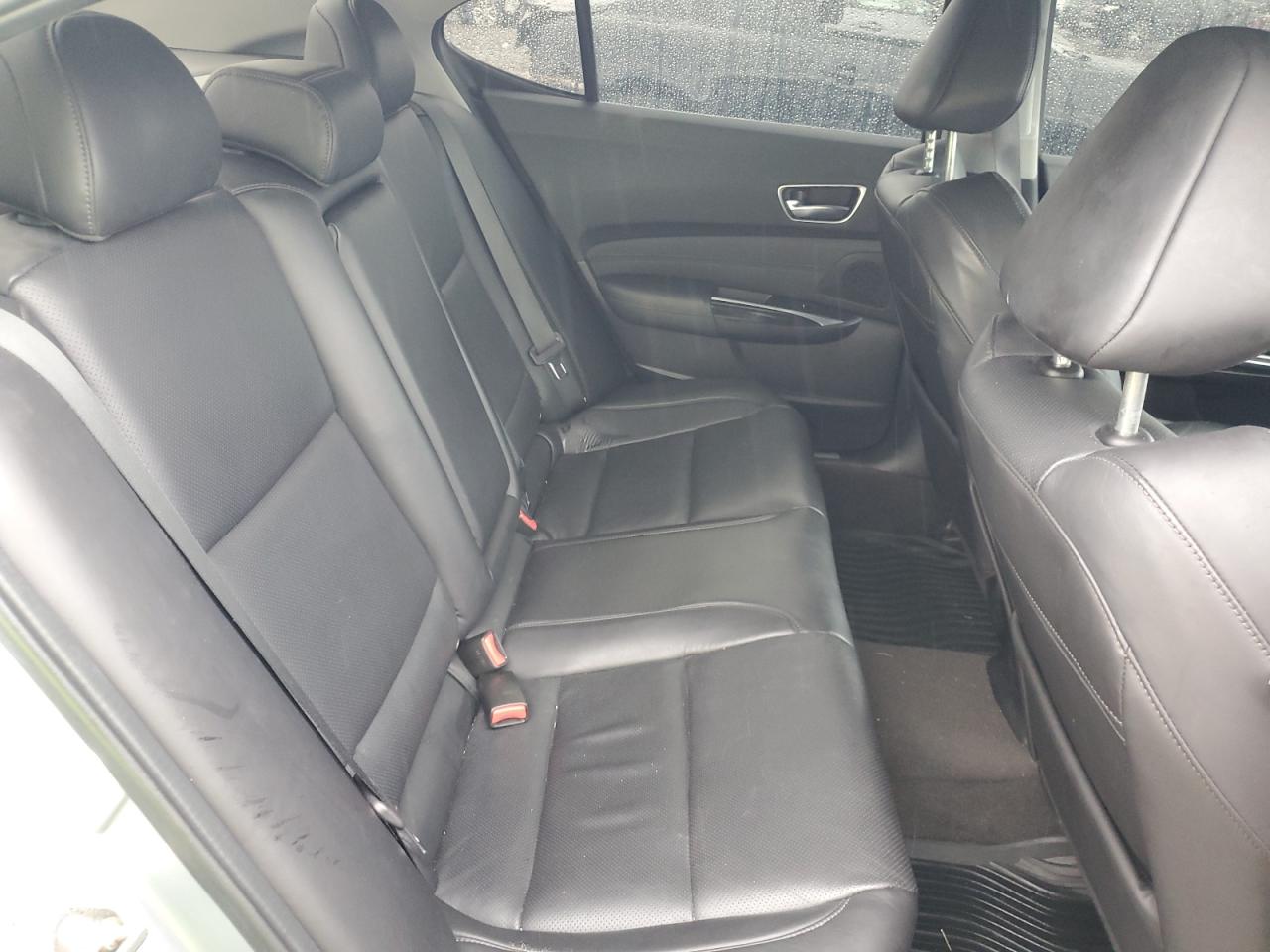 2019 Acura TLX - Image 10