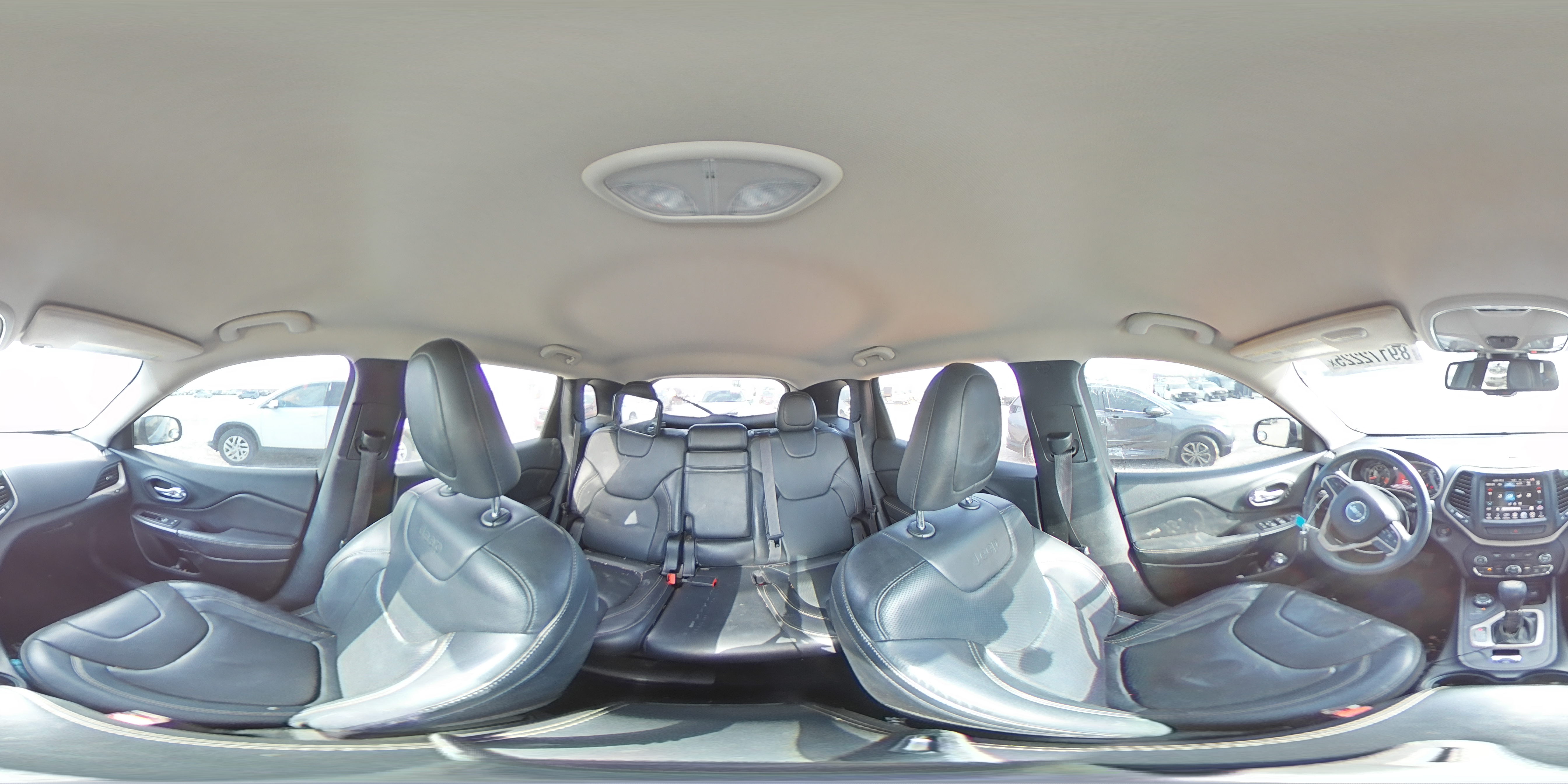 2014 Jeep Grand Cherokee - Image 13