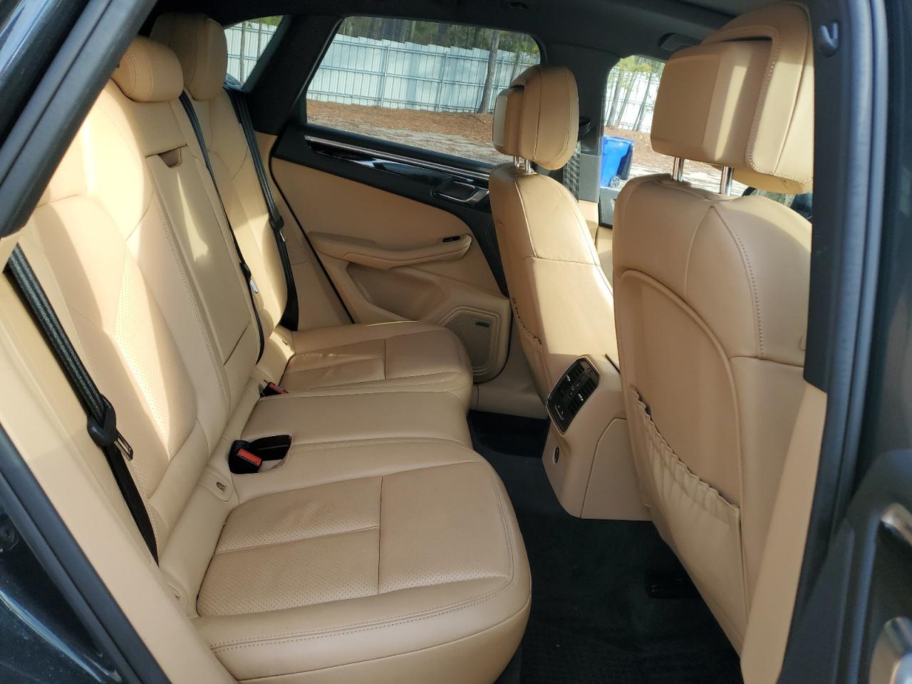 2018 Porsche Macan VIN: WP1AA2A59JLB12589 Lot: 41423025