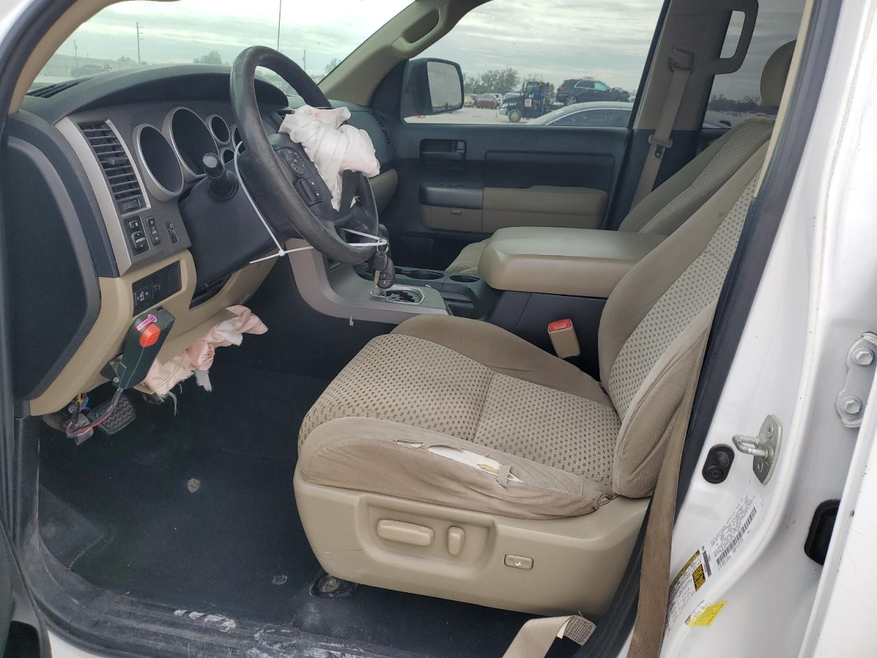 2012 Toyota Tundra - Image 7