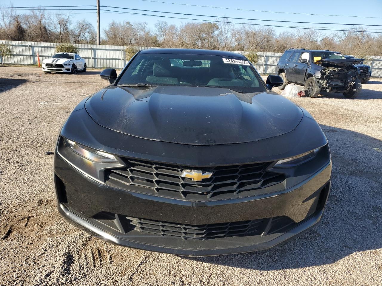 2022 Chevrolet Camaro - Image 5