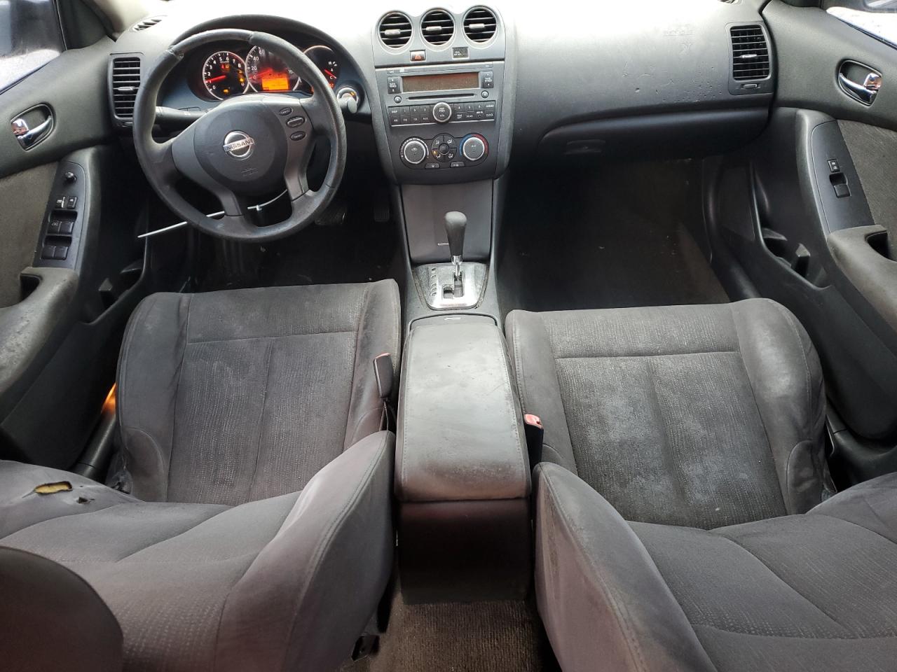 2012 Nissan Altima - Image 8