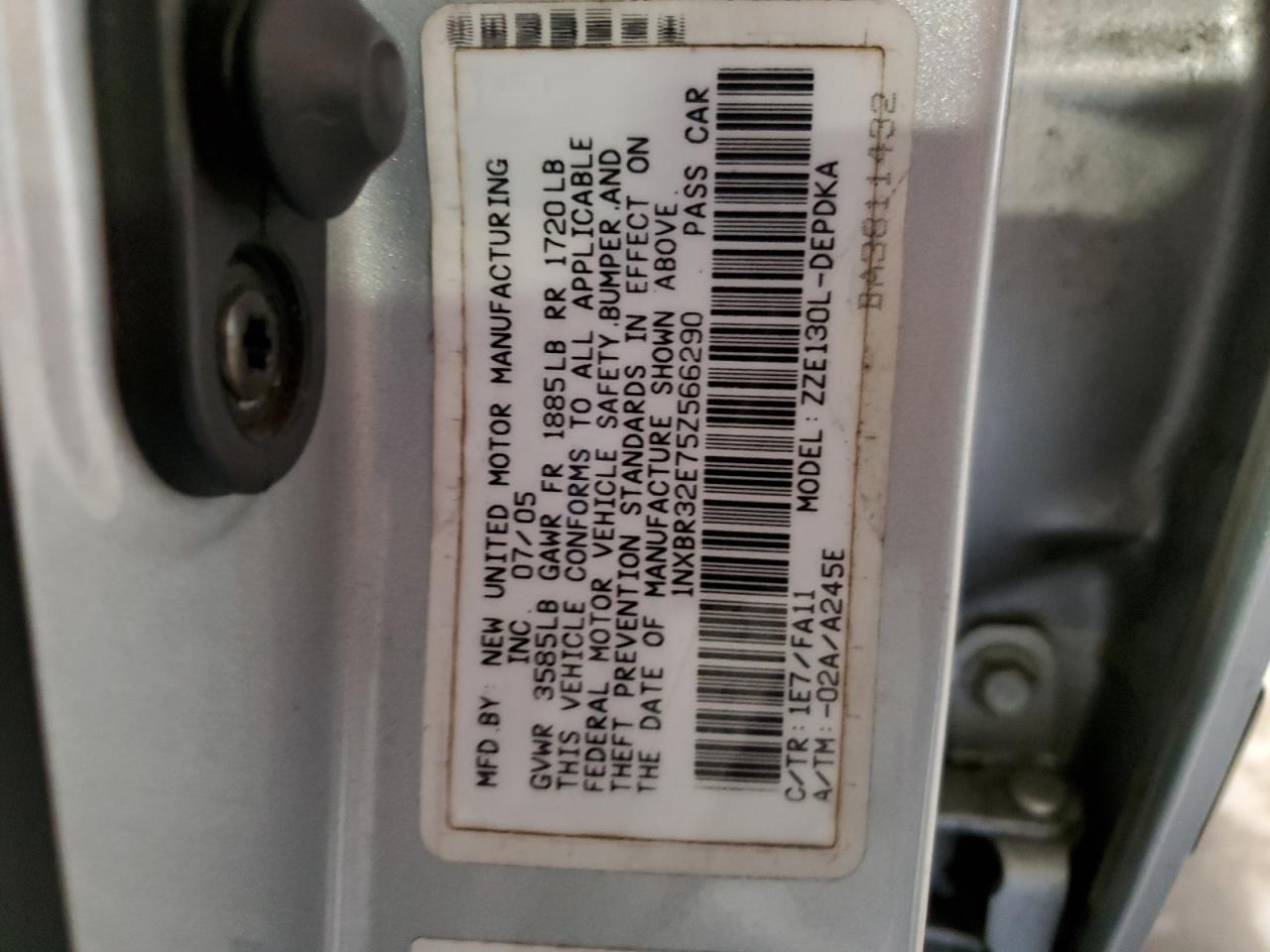 2005 Toyota Corolla - Image 12