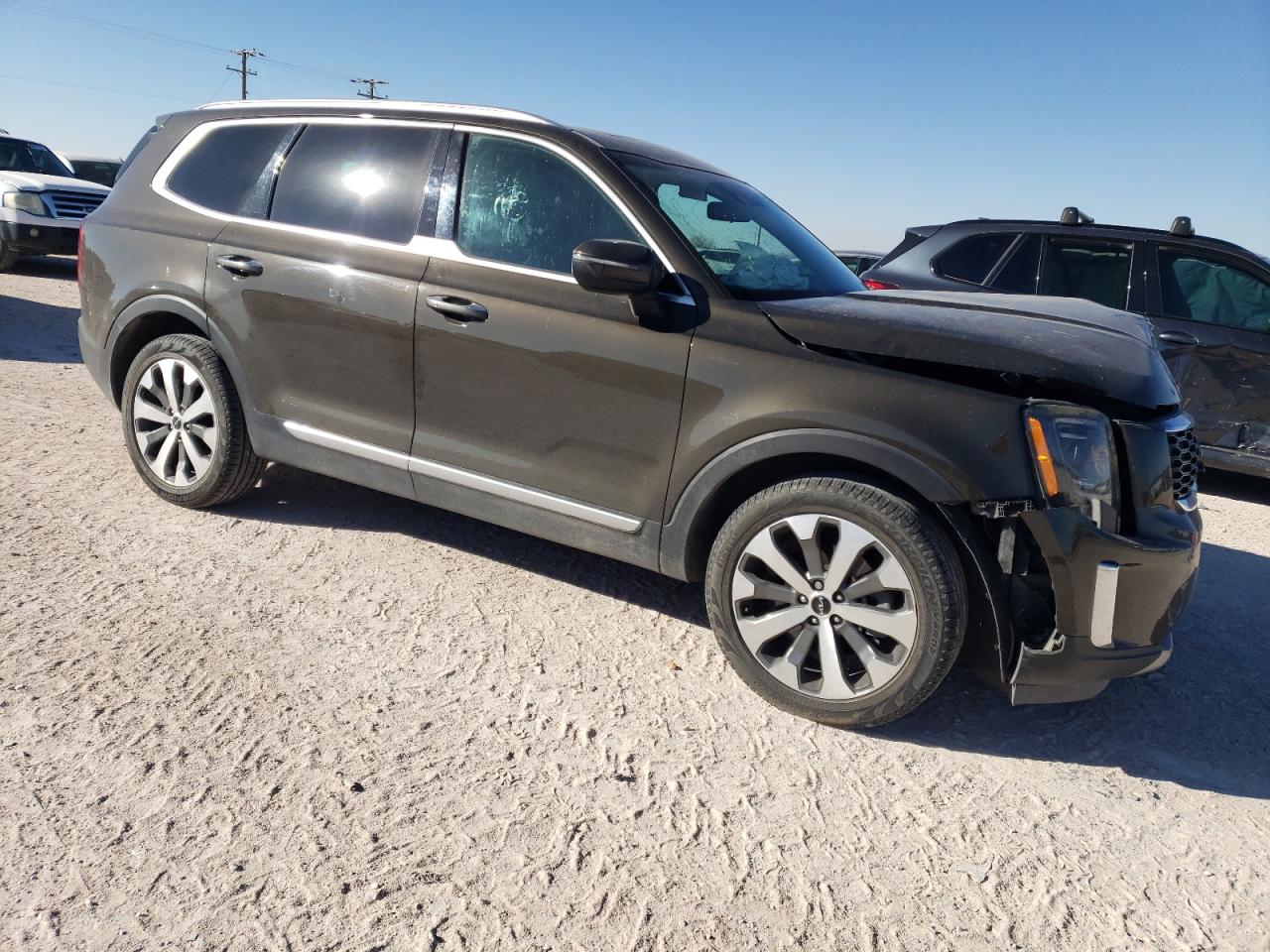 2022 Kia Telluride - Image 4