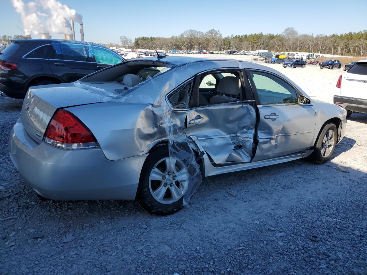 2016 Chevrolet Impala - Image 3