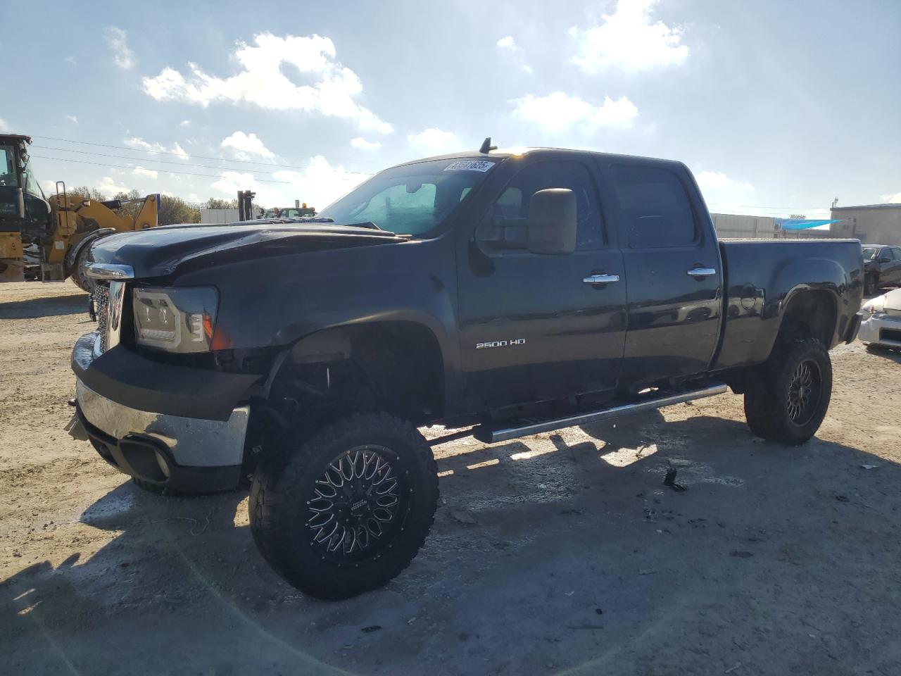 2013 GMC Sierra - Image 1