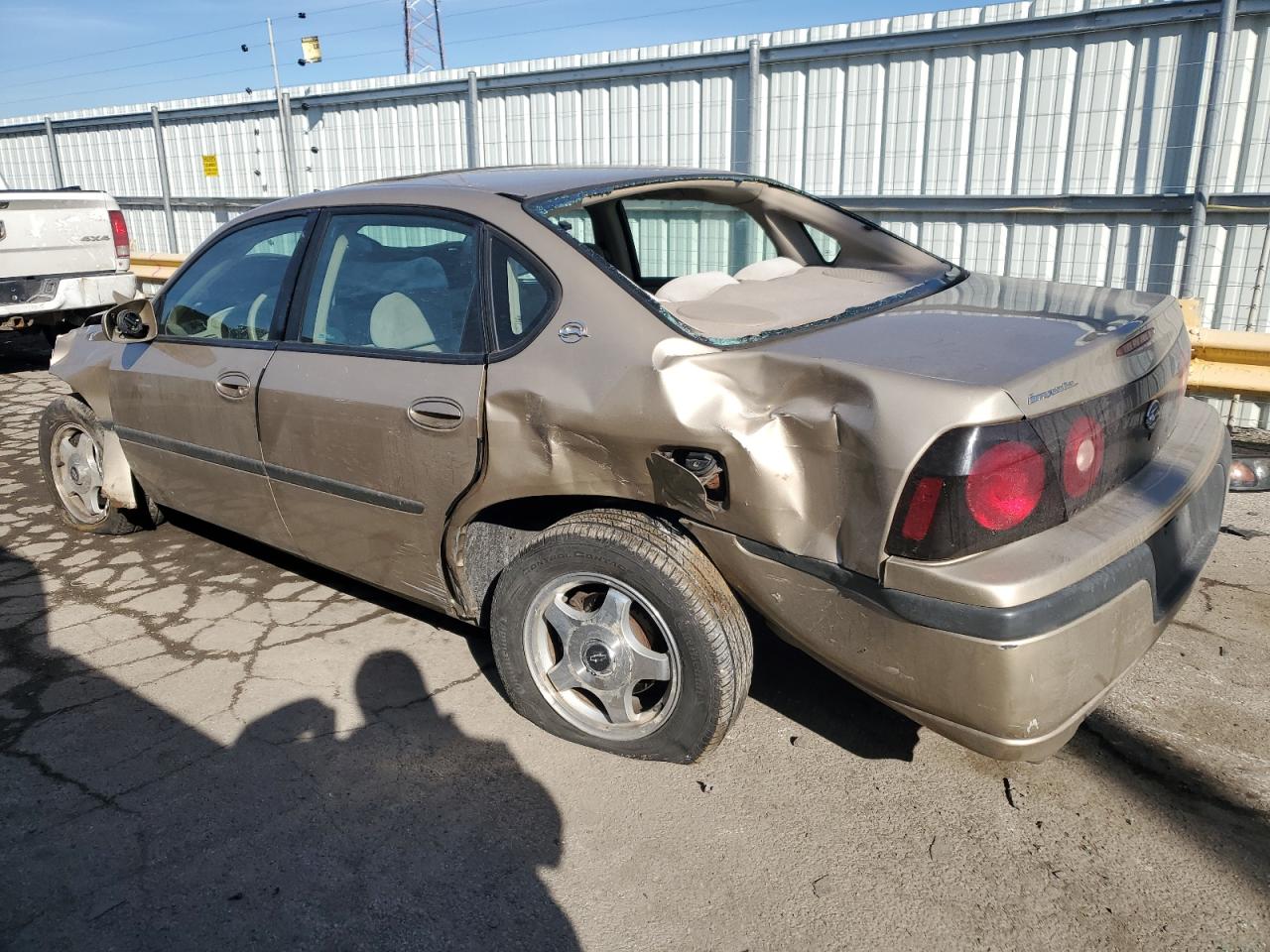 2005 Chevrolet Impala - Image 2