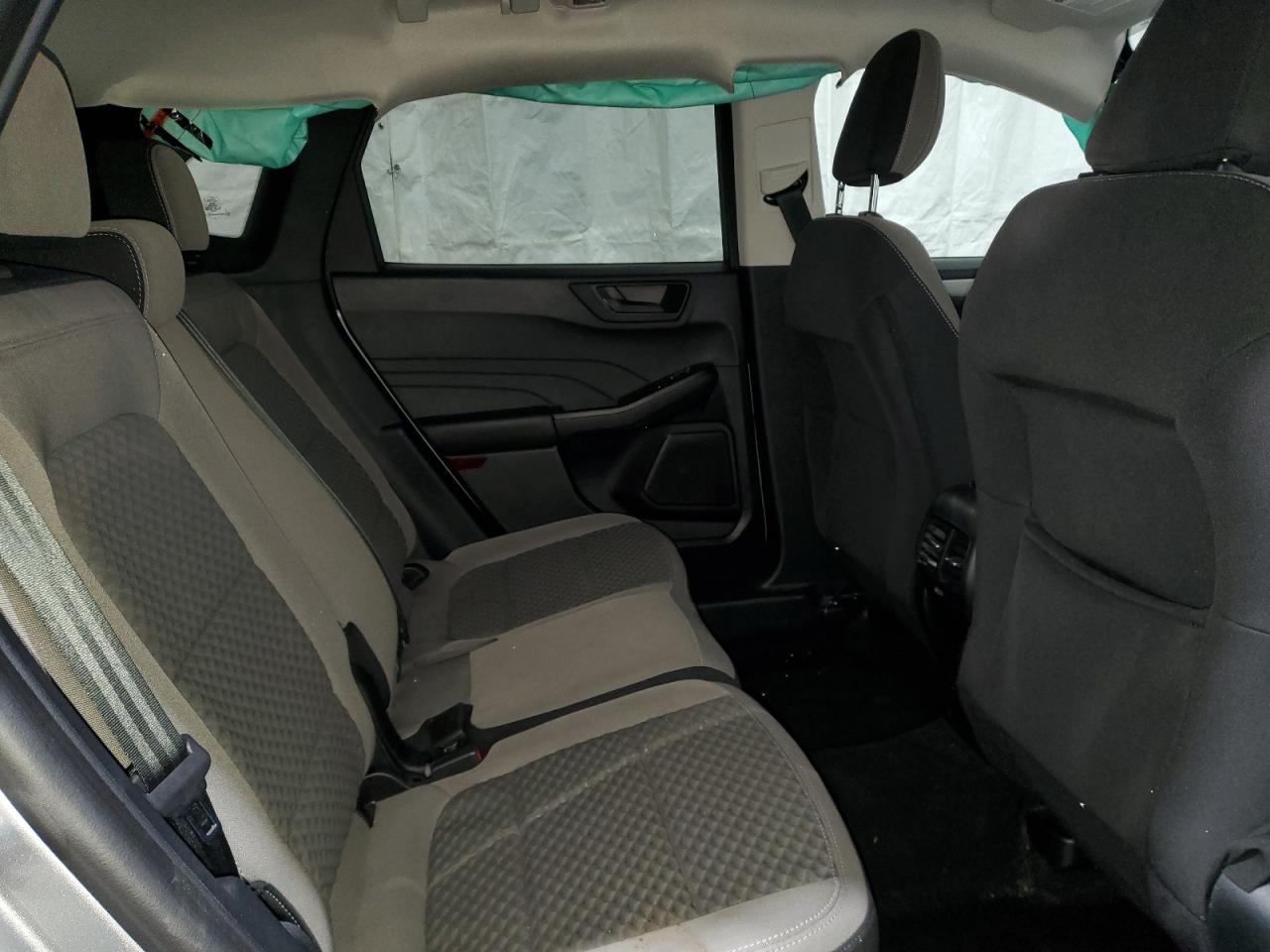 2022 Ford Escape - Image 12