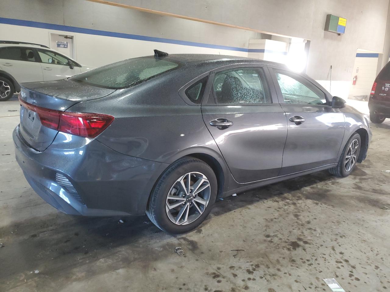 2023 Kia Forte - Image 3
