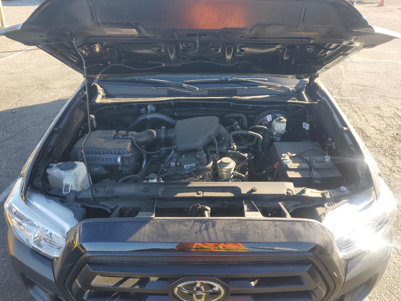 2021 Toyota Tacoma - Image 11