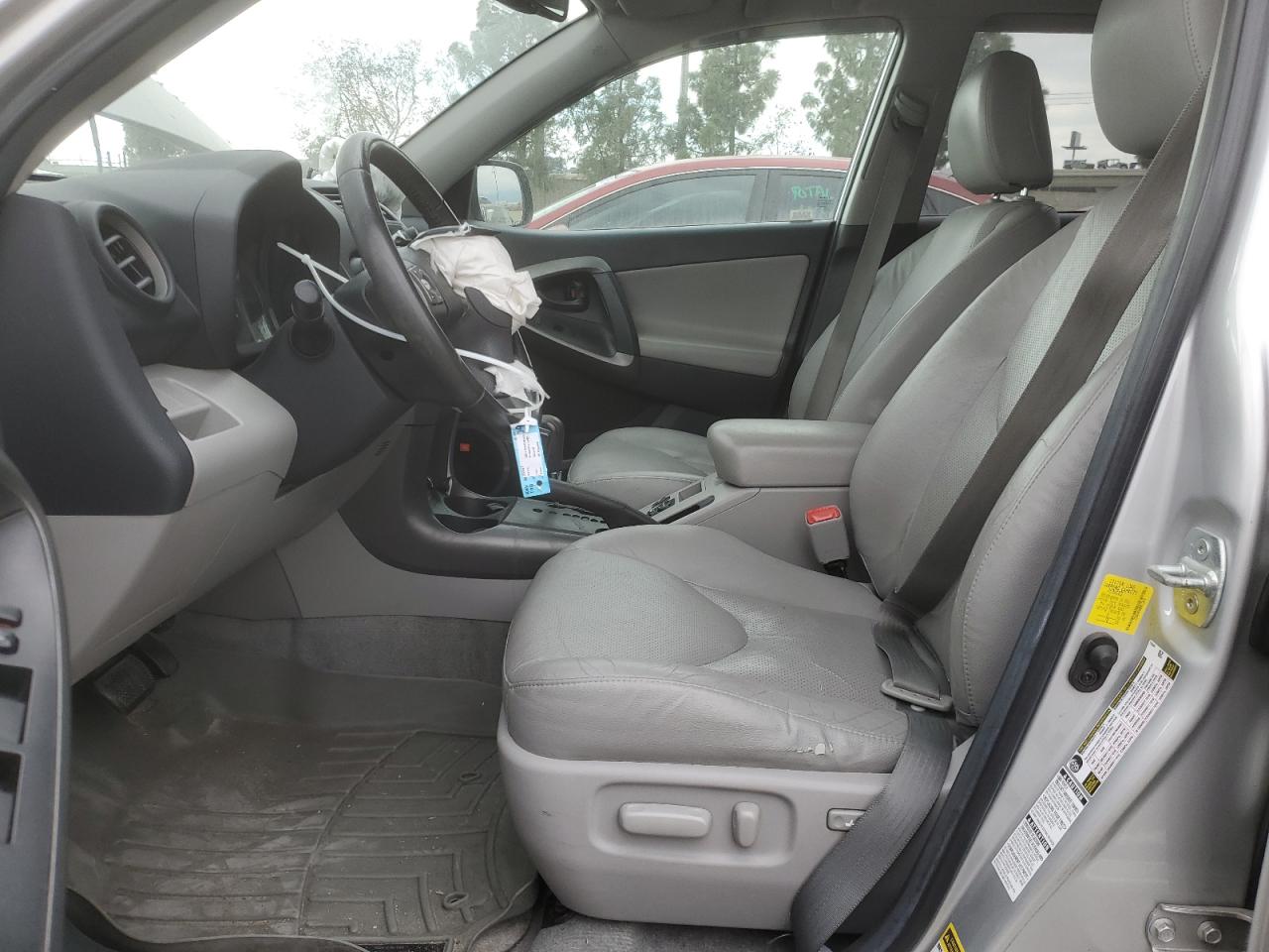 2011 Toyota RAV 4 - Image 7