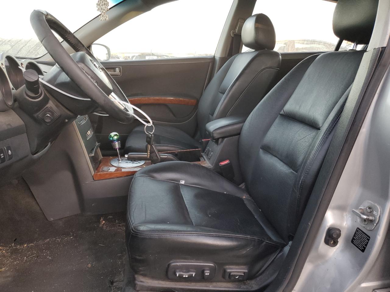 2004 Nissan Maxima - Image 7