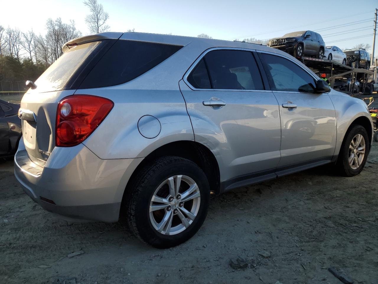 2015 Chevrolet Equinox - Image 3
