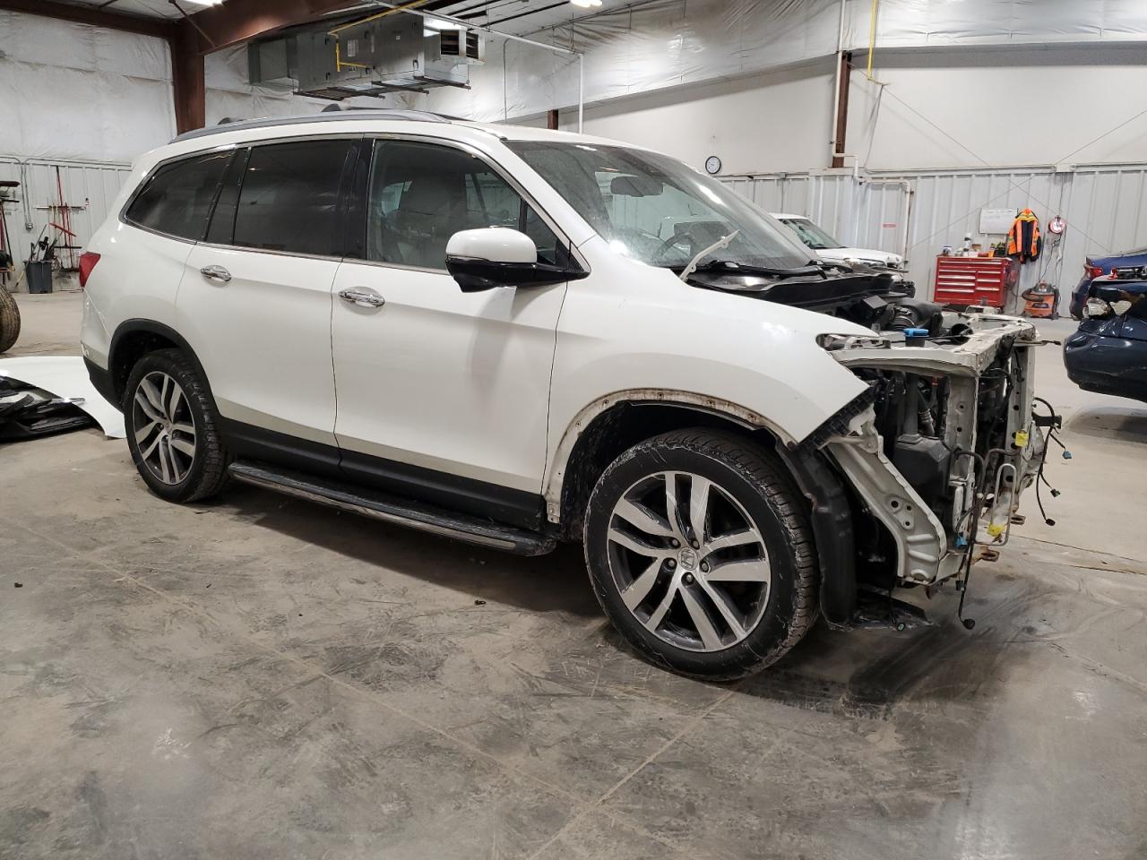 2016 Honda Pilot - Image 4