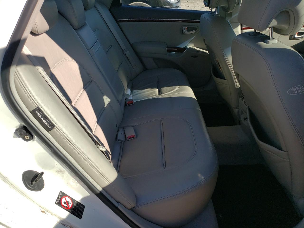 2006 Hyundai Azera - Image 10