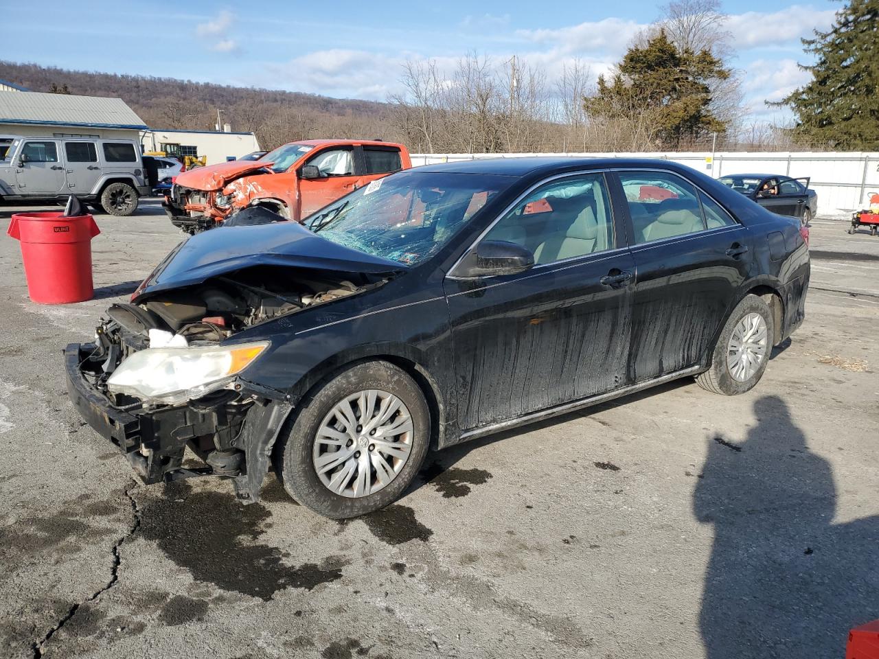 2014 Toyota Camry - Image 1