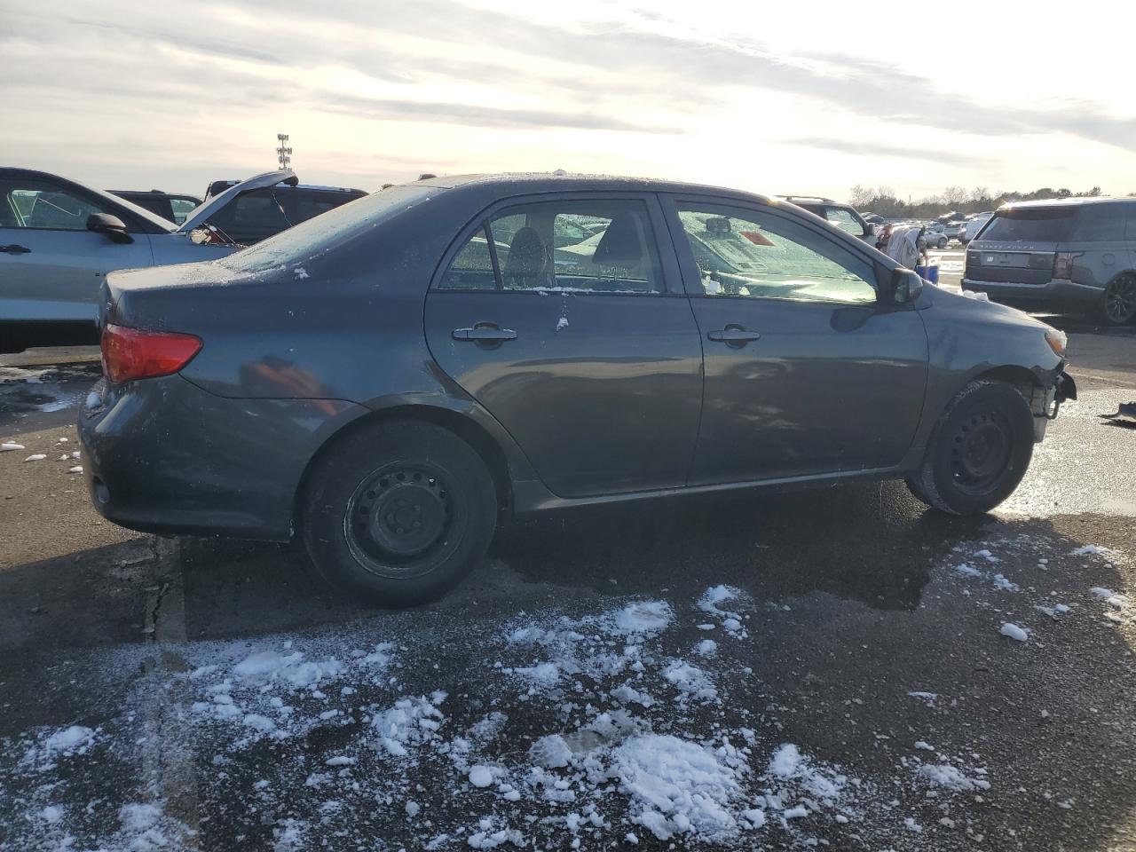 2010 Toyota Corolla - Image 3