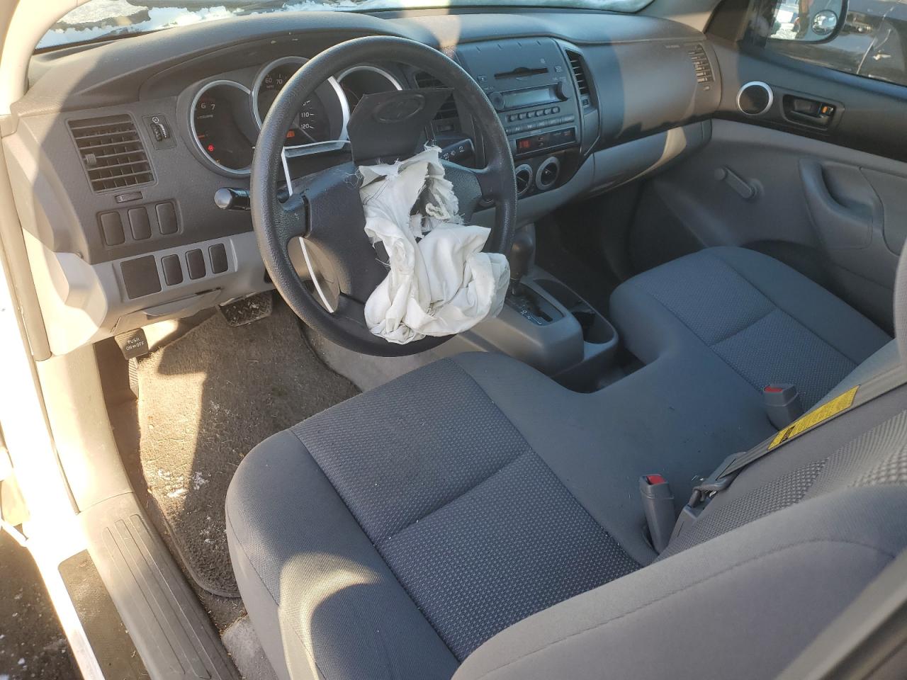 2007 Toyota Tacoma - Image 8