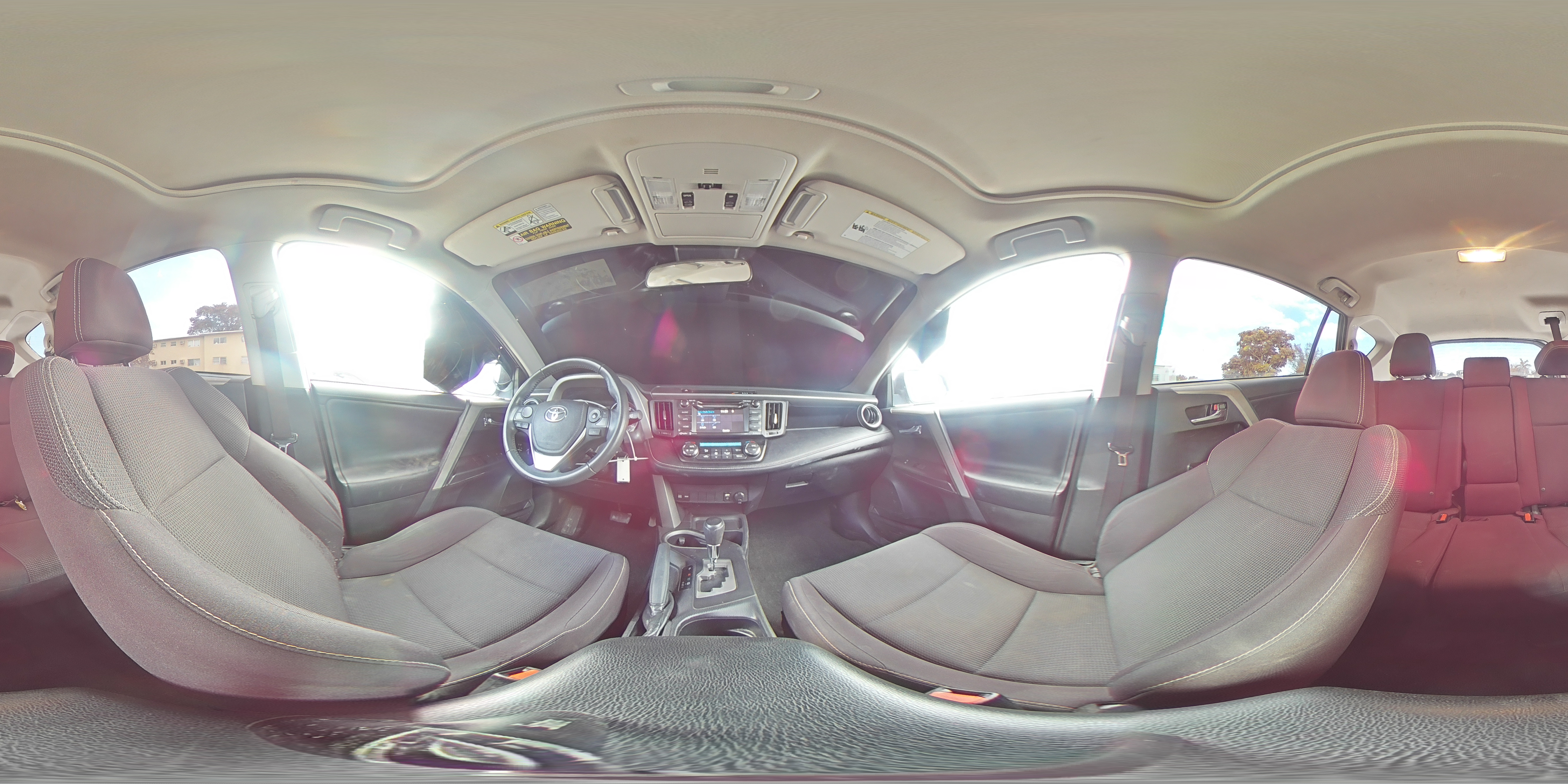 2017 Toyota RAV 4 - Image 16