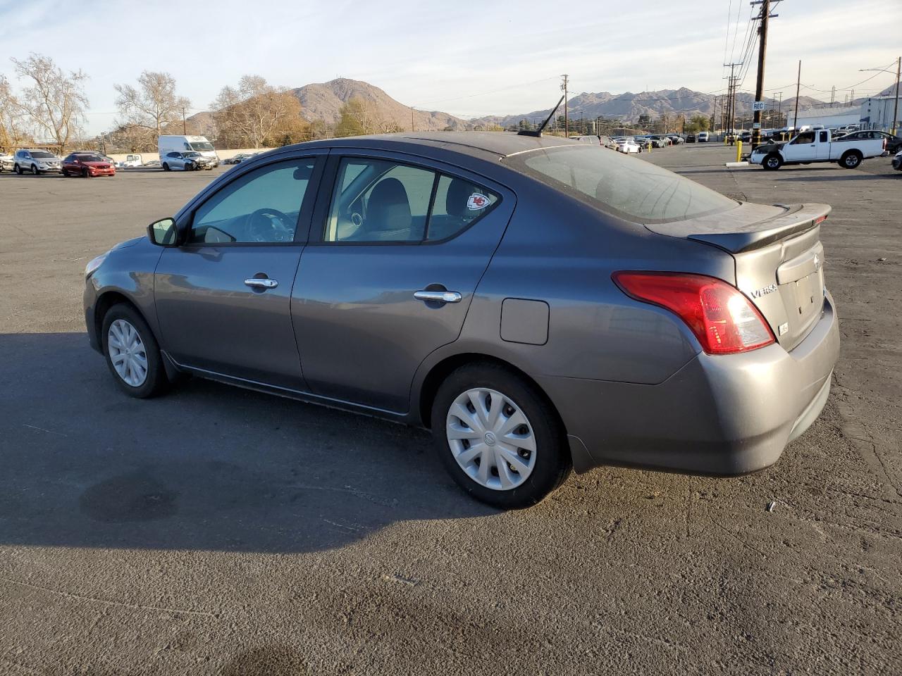 VIN 3N1CN7AP3GL844343 2016 NISSAN VERSA no.2