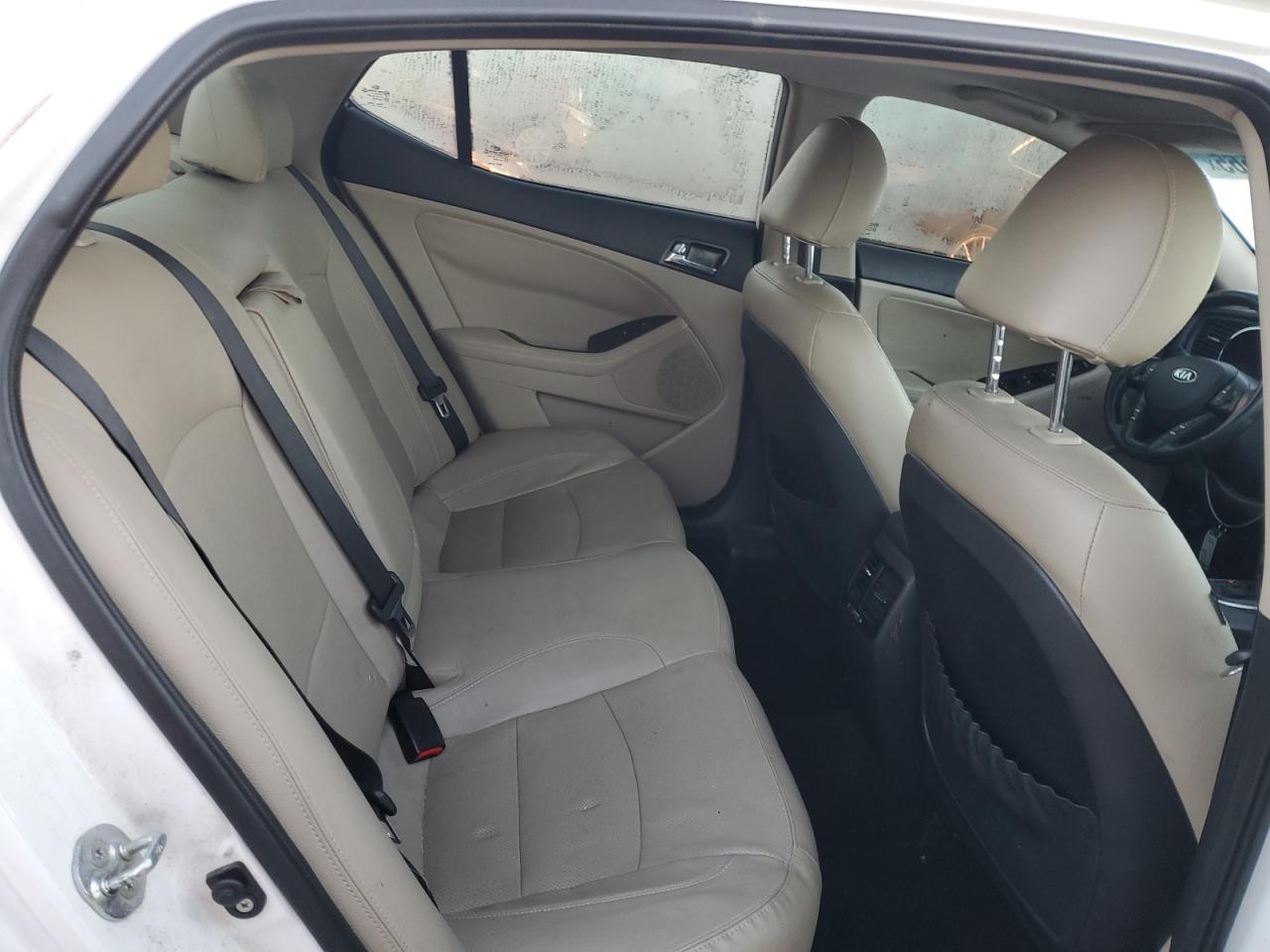2013 Kia Optima - Image 10