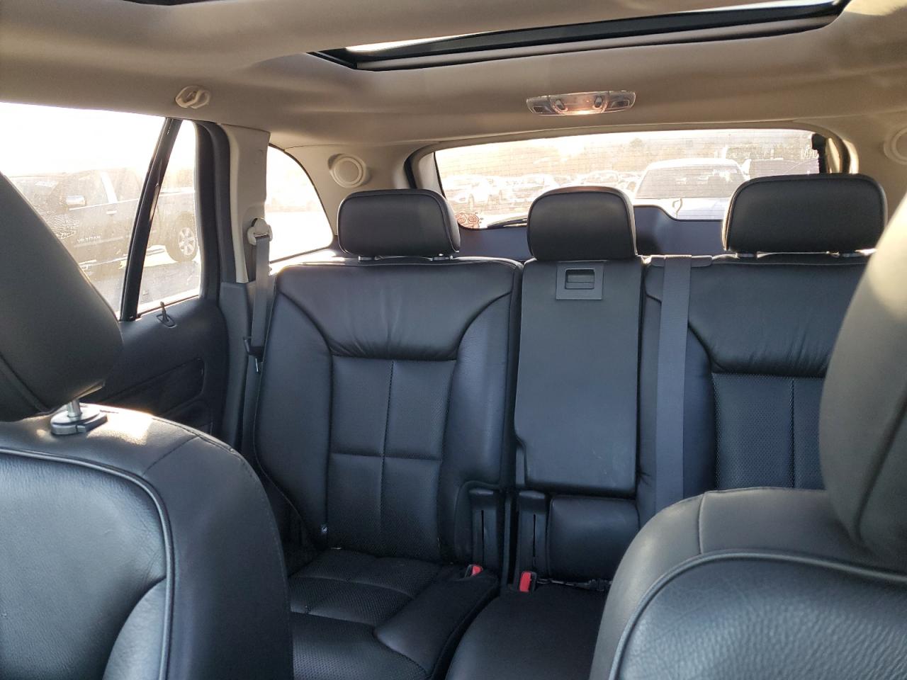 2009 Lincoln MKX - Image 10