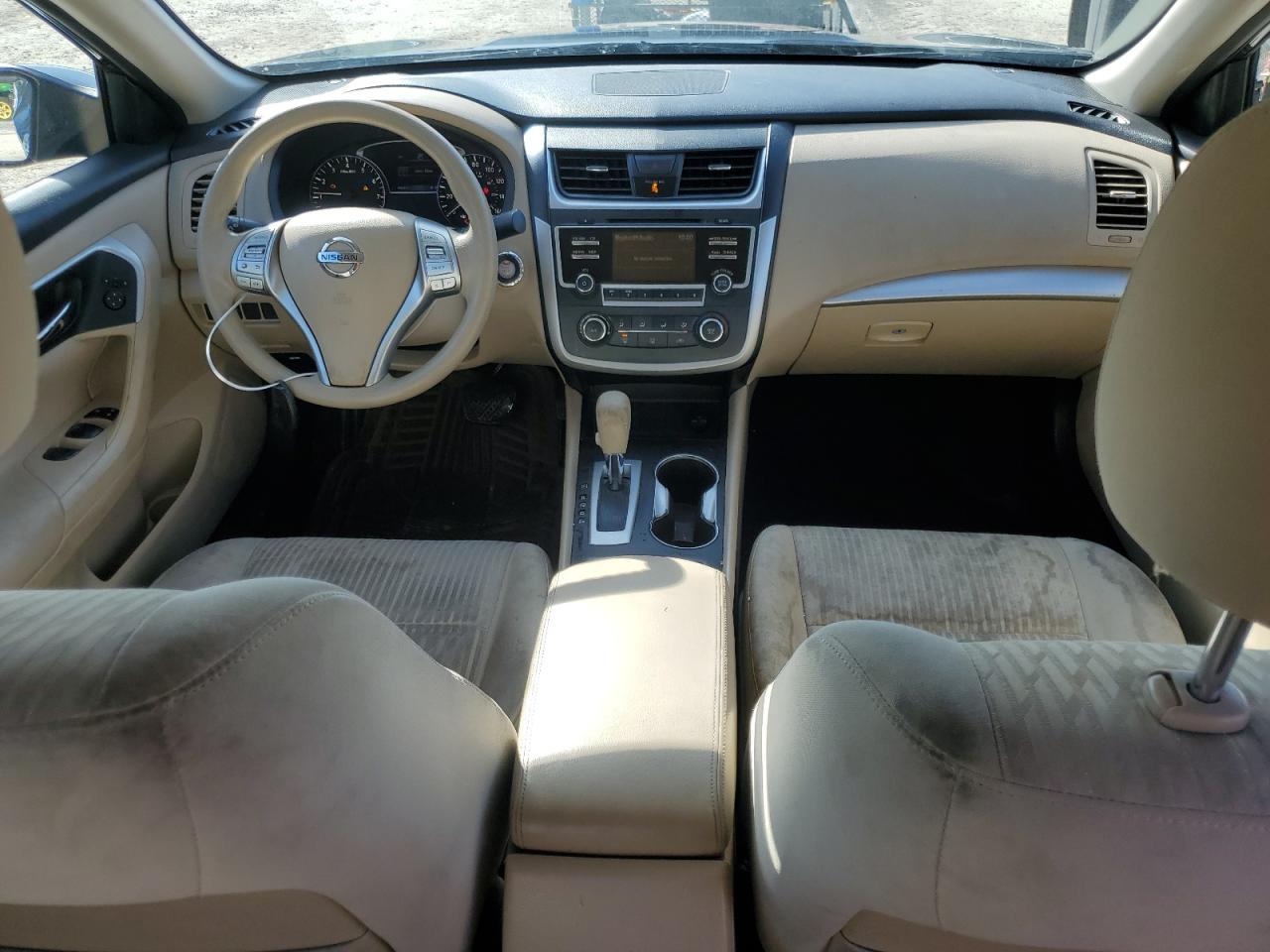 2016 Nissan Altima - Image 8