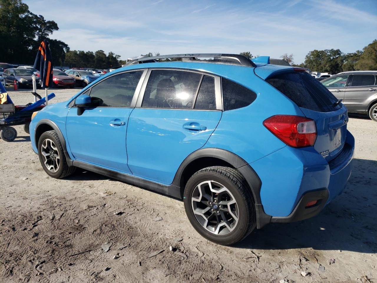 2017 Subaru XV - Image 2