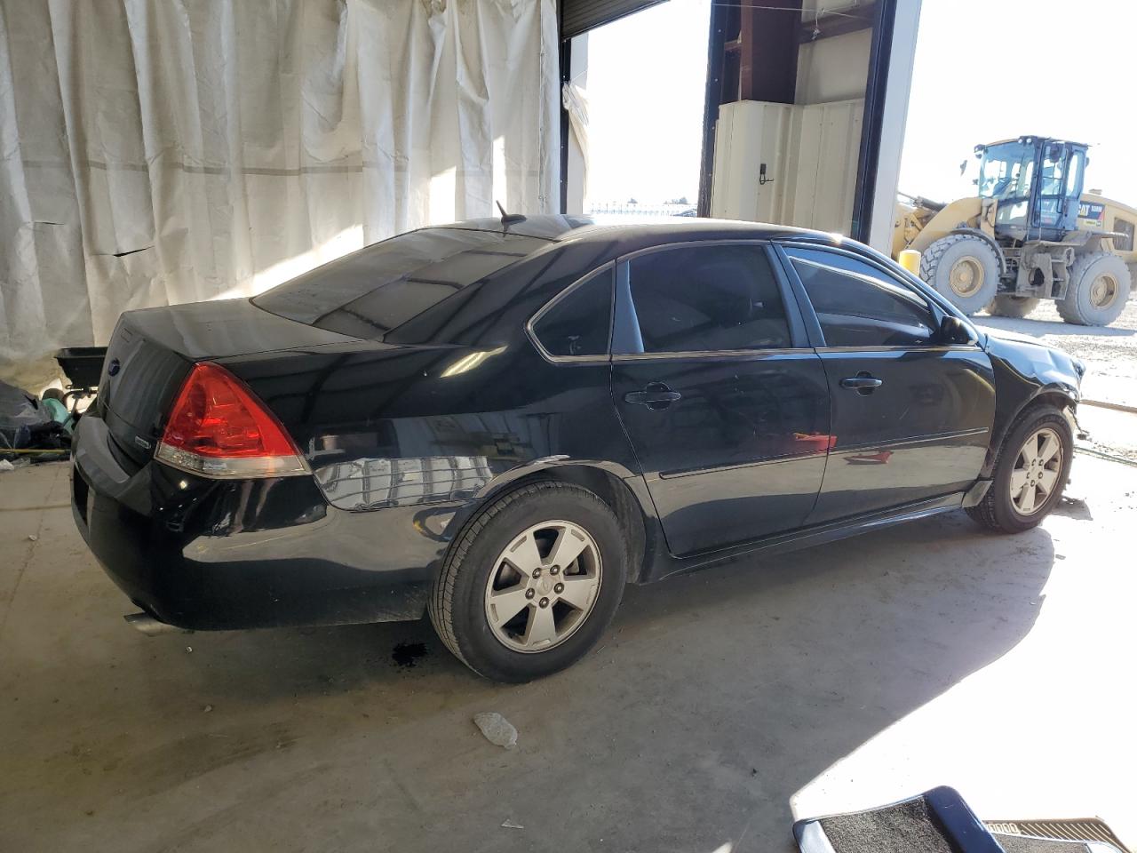 2014 Chevrolet Impala - Image 3